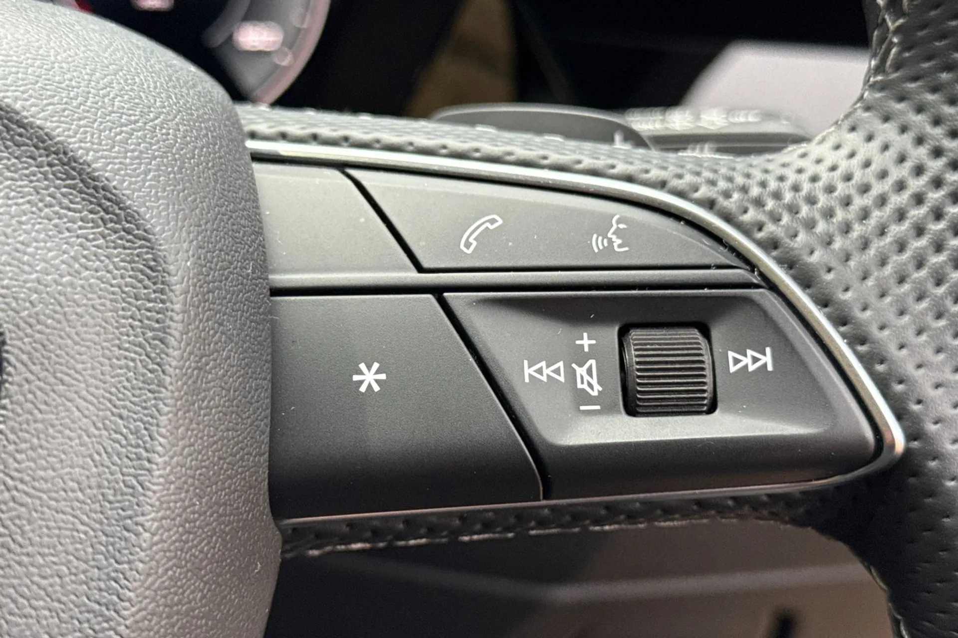 Audi A3 thumbnail image number 39