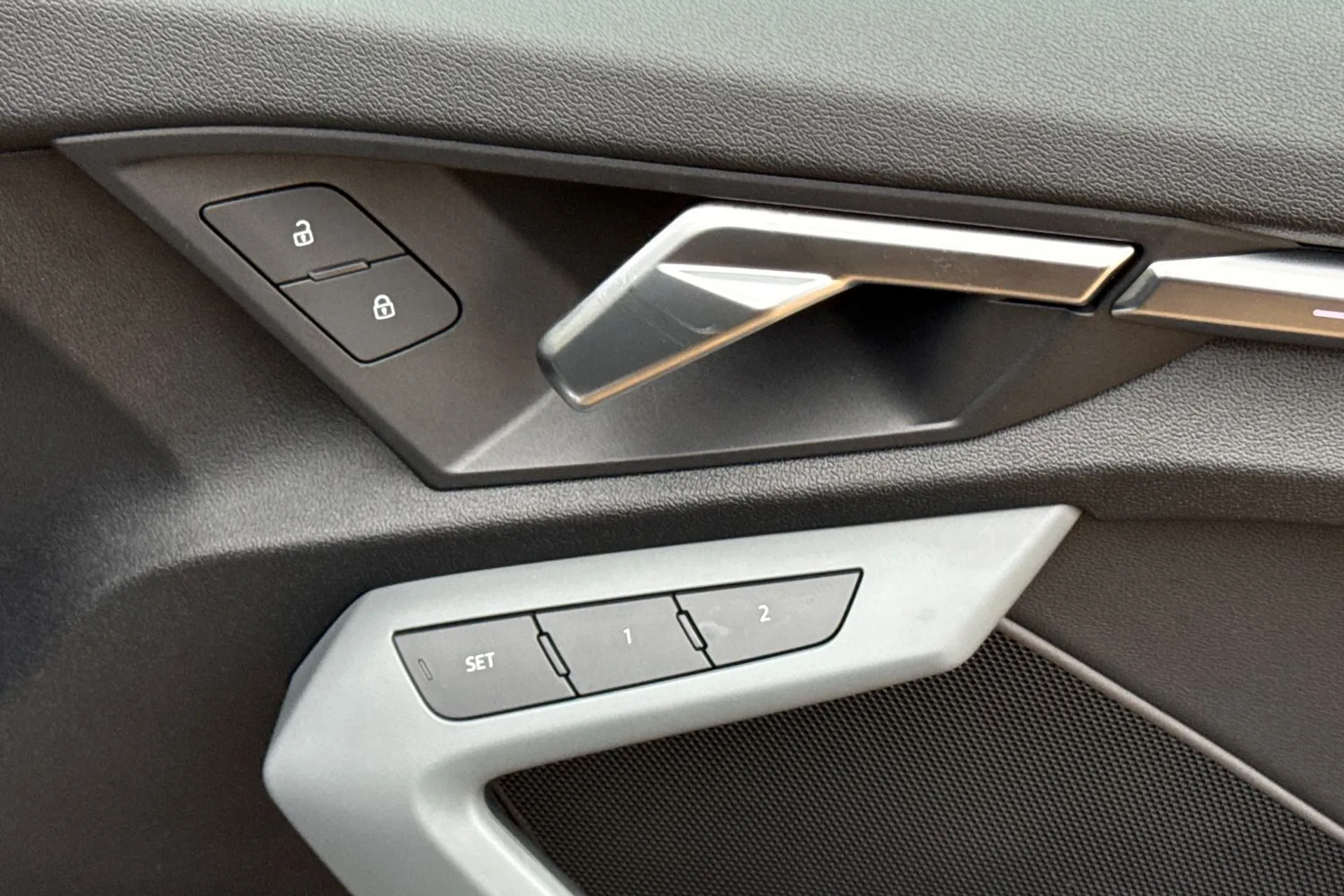 Audi A3 thumbnail image number 46