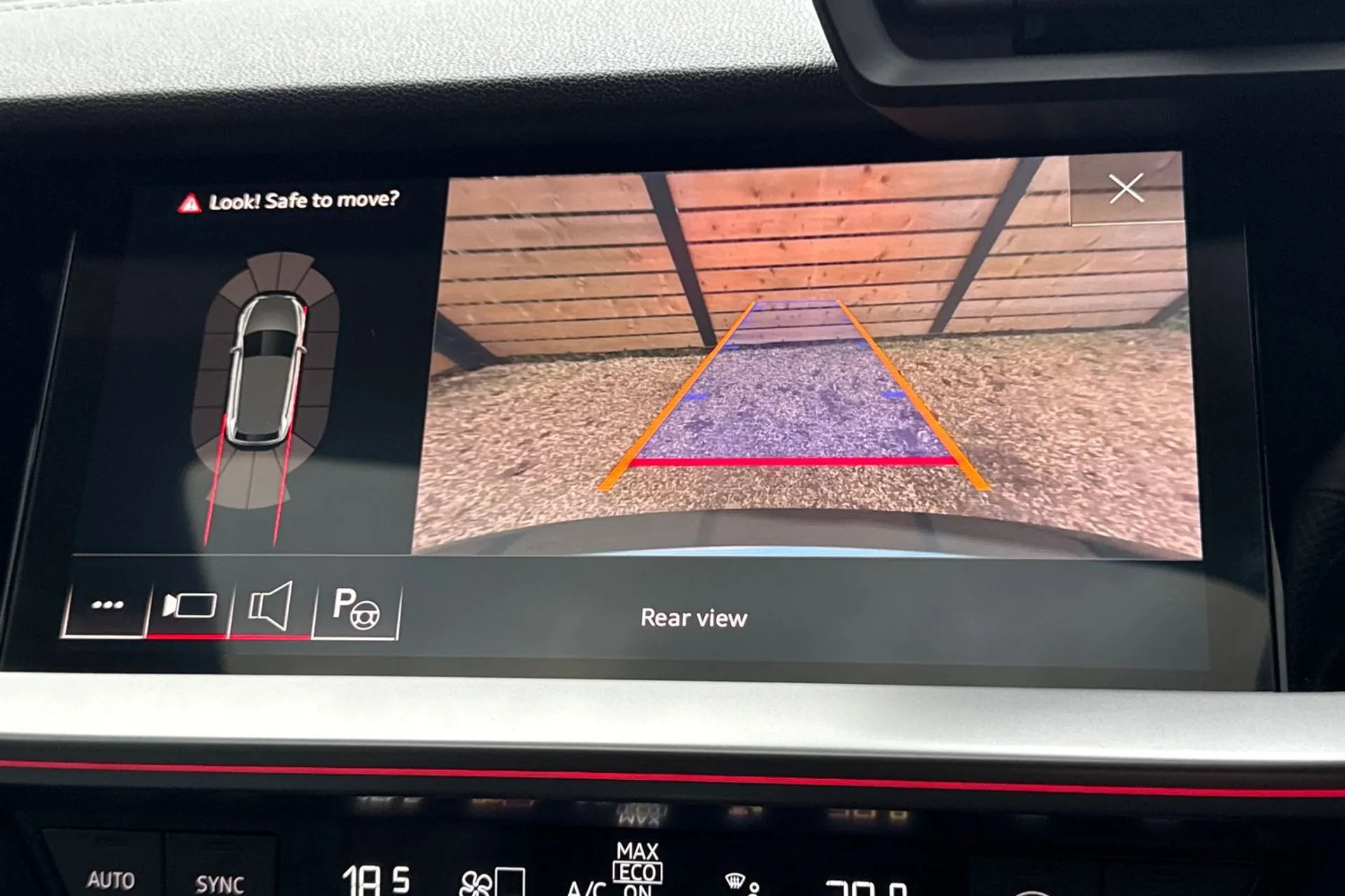 Audi A3 thumbnail image number 4