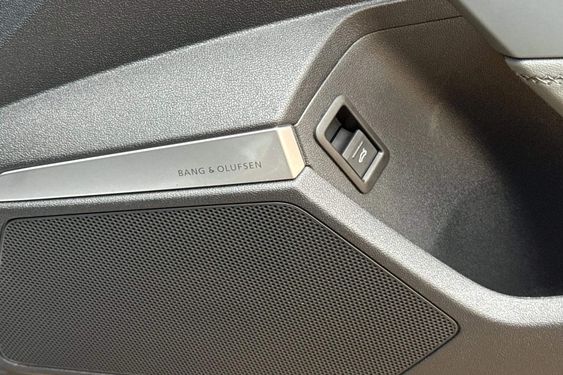 Audi A3 thumbnail image number 47