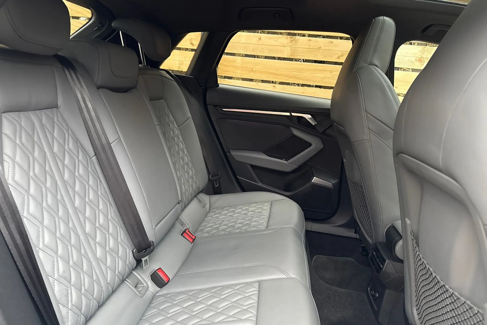 Audi A3 thumbnail image number 25