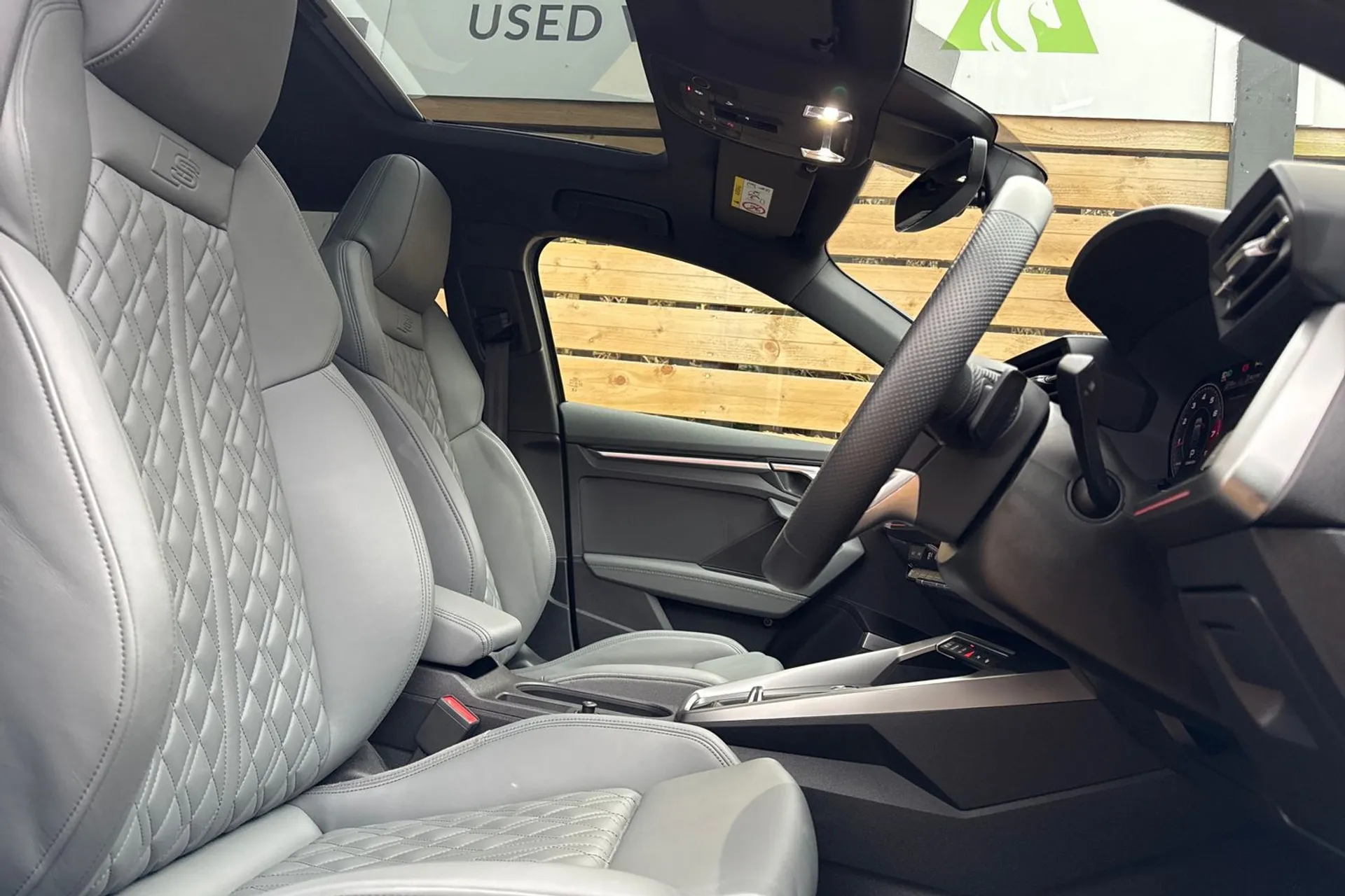 Audi A3 thumbnail image number 28