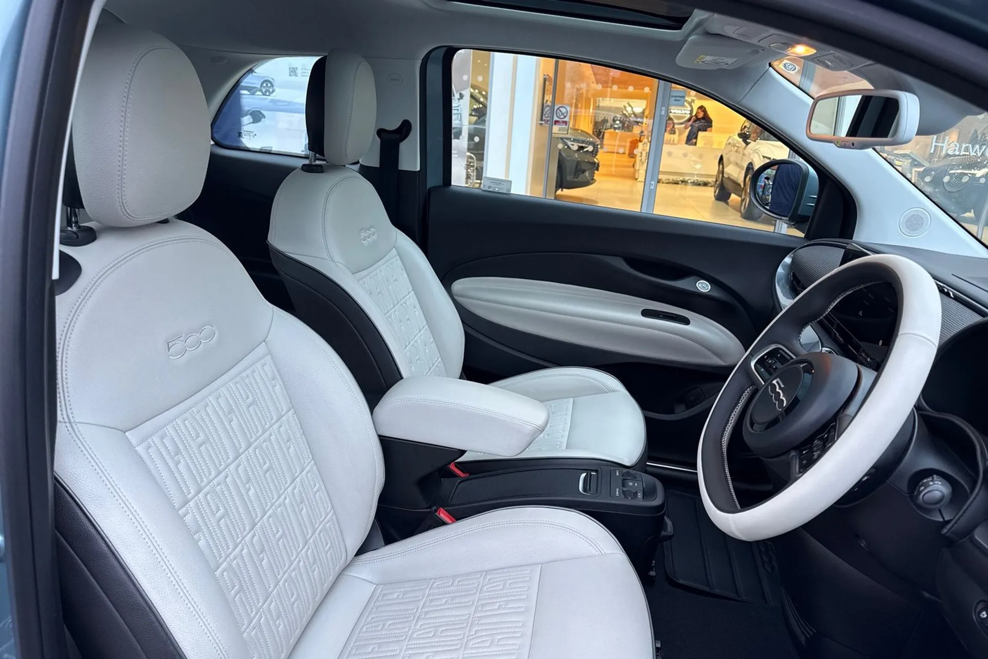 FIAT 500 thumbnail image number 26