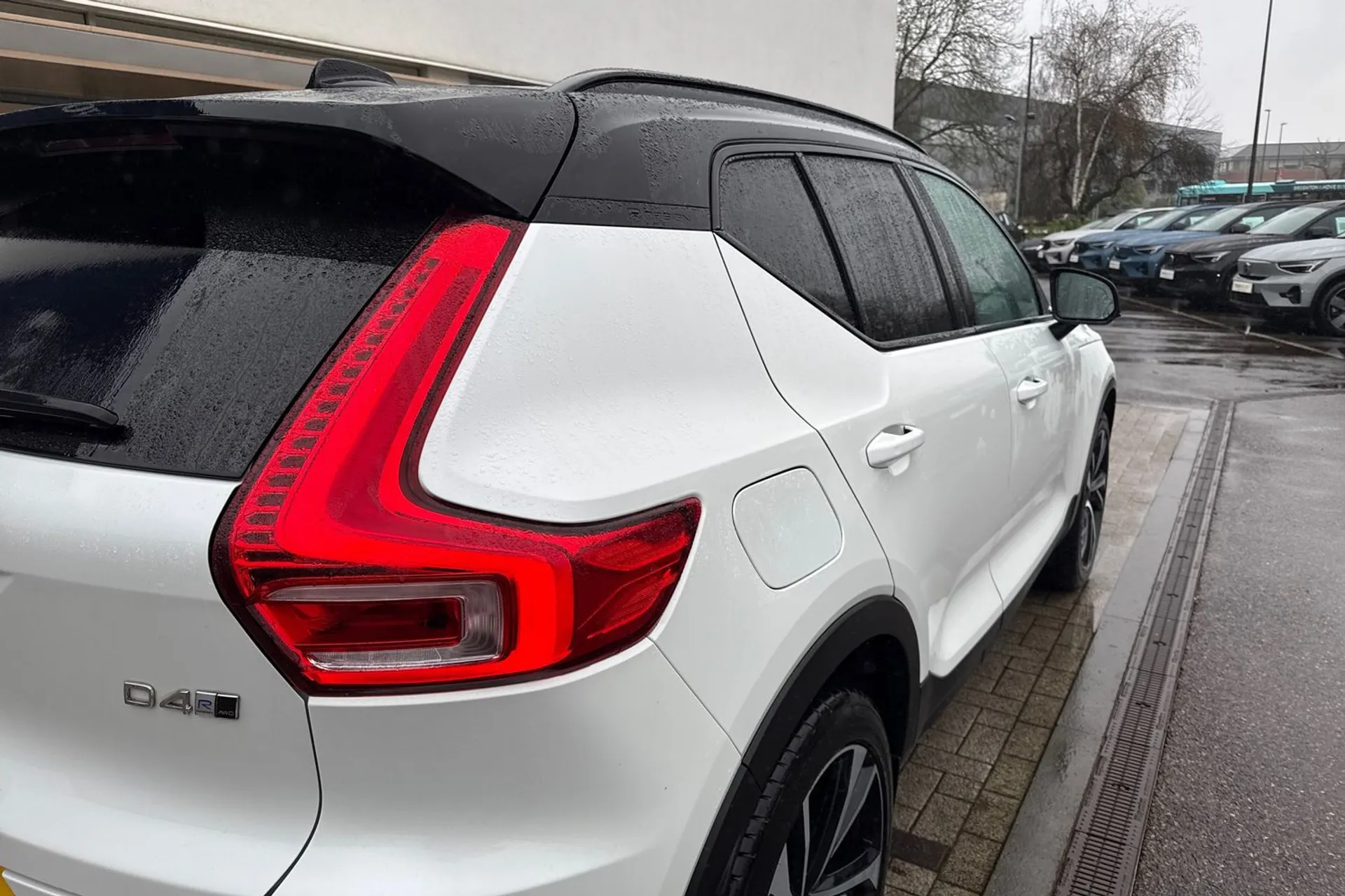 Volvo XC40 thumbnail image number 15