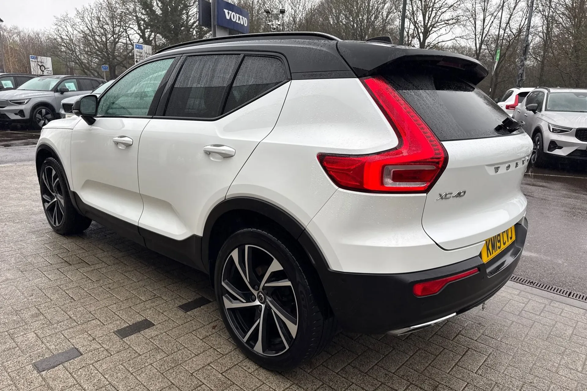 Volvo XC40 thumbnail image number 10