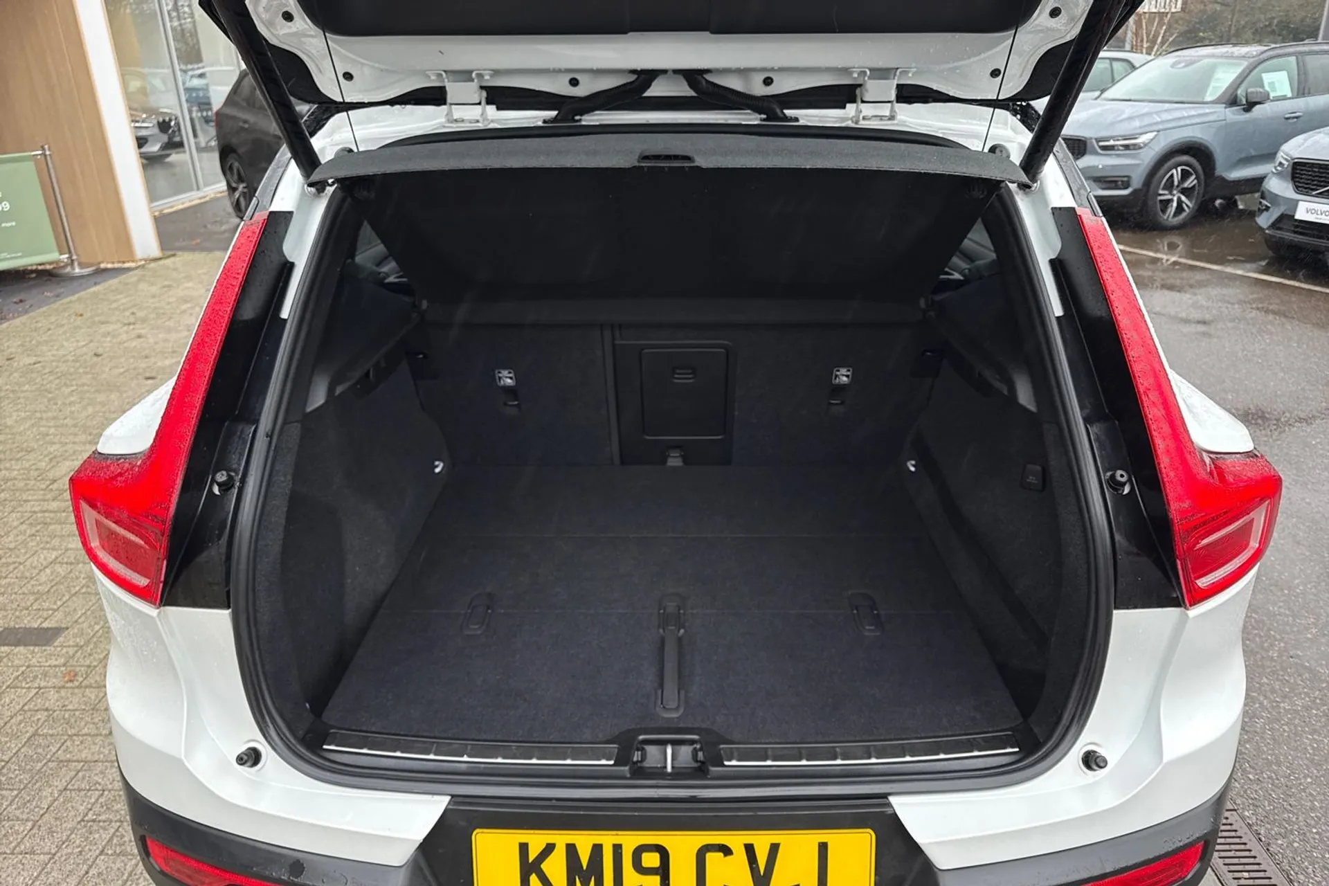 Volvo XC40 thumbnail image number 20