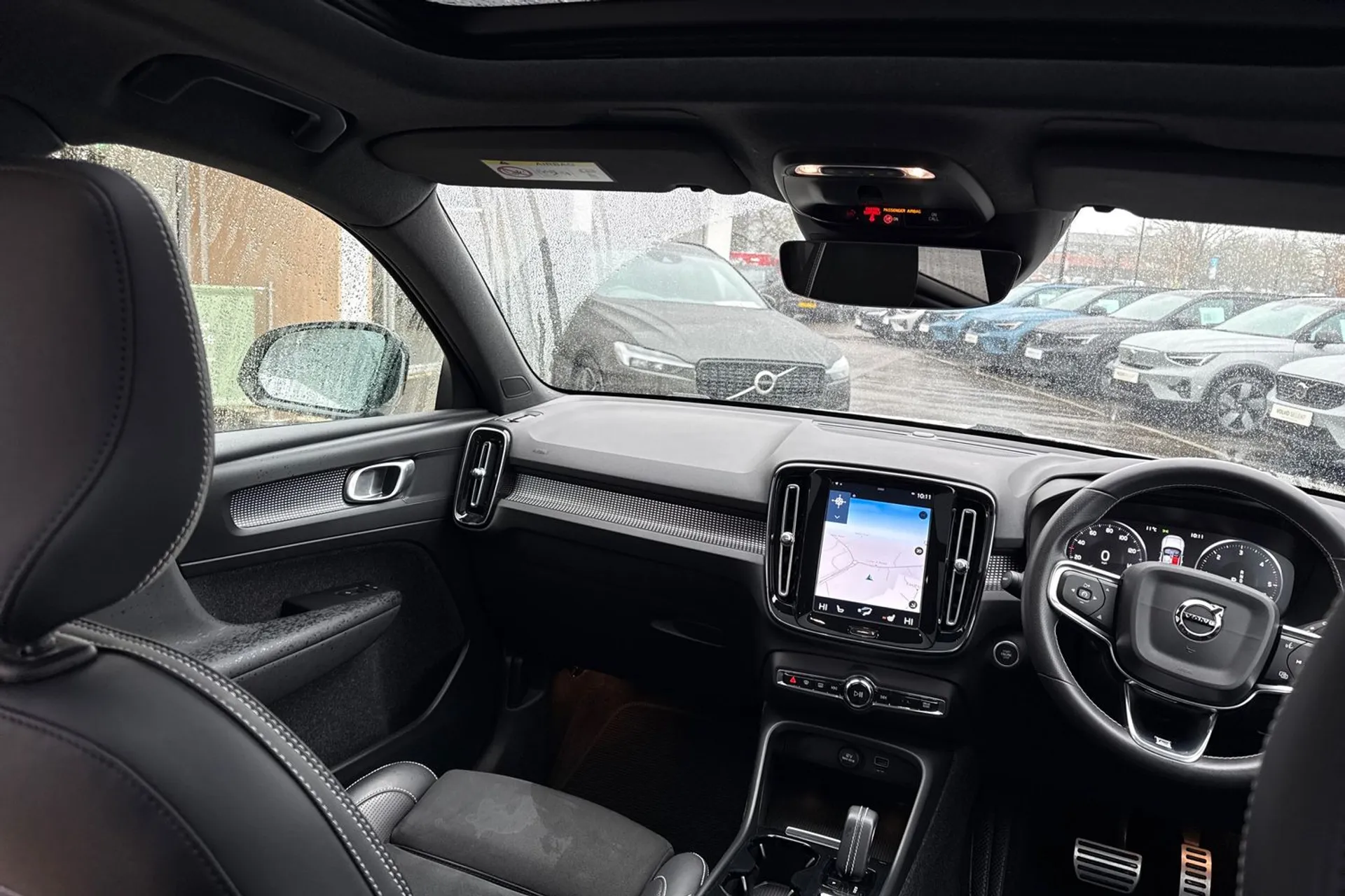 Volvo XC40 thumbnail image number 32