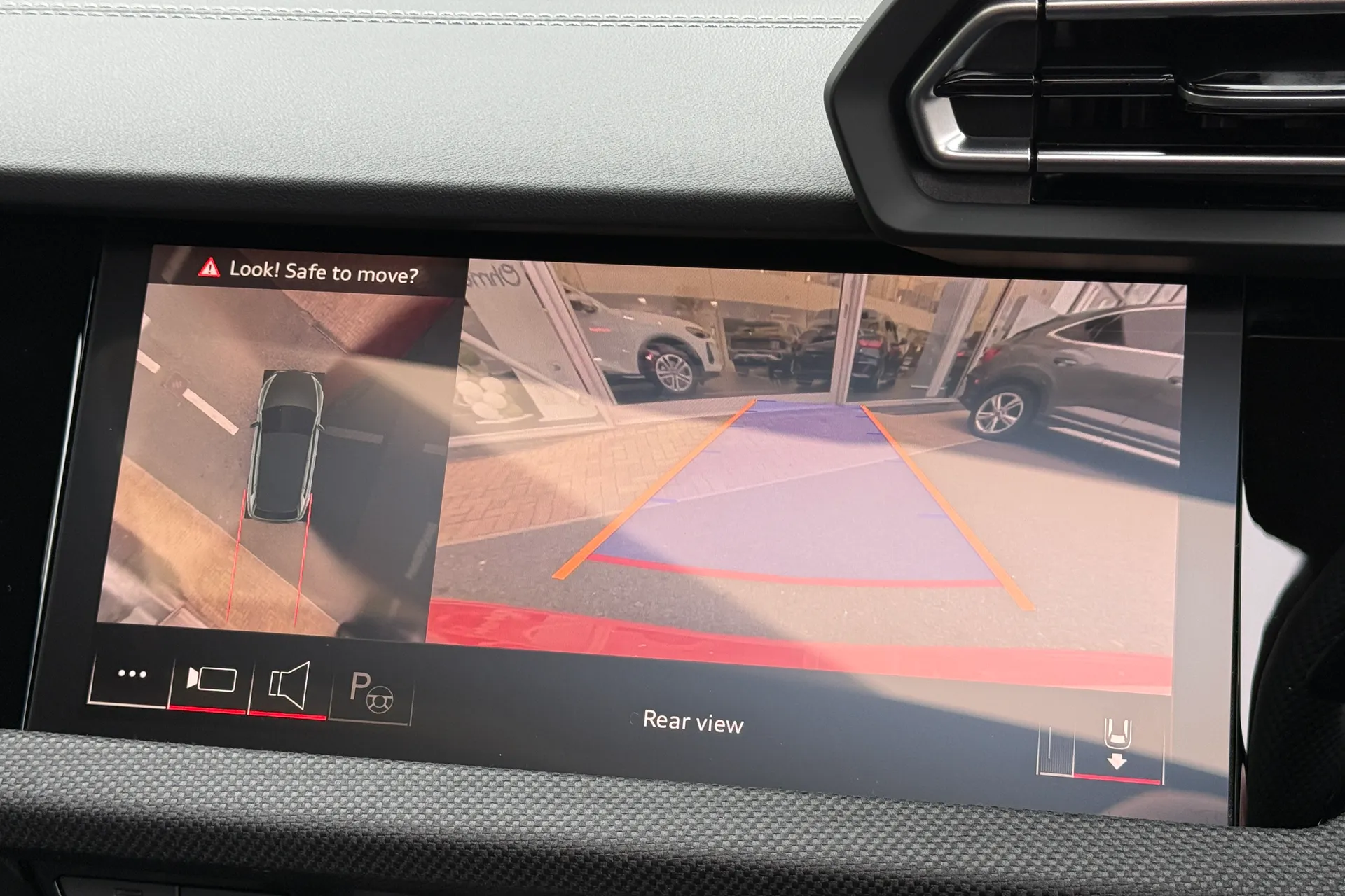 Audi A3 thumbnail image number 5