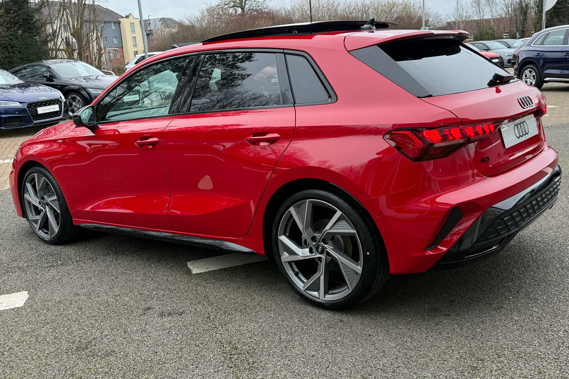 Audi A3 thumbnail image number 9