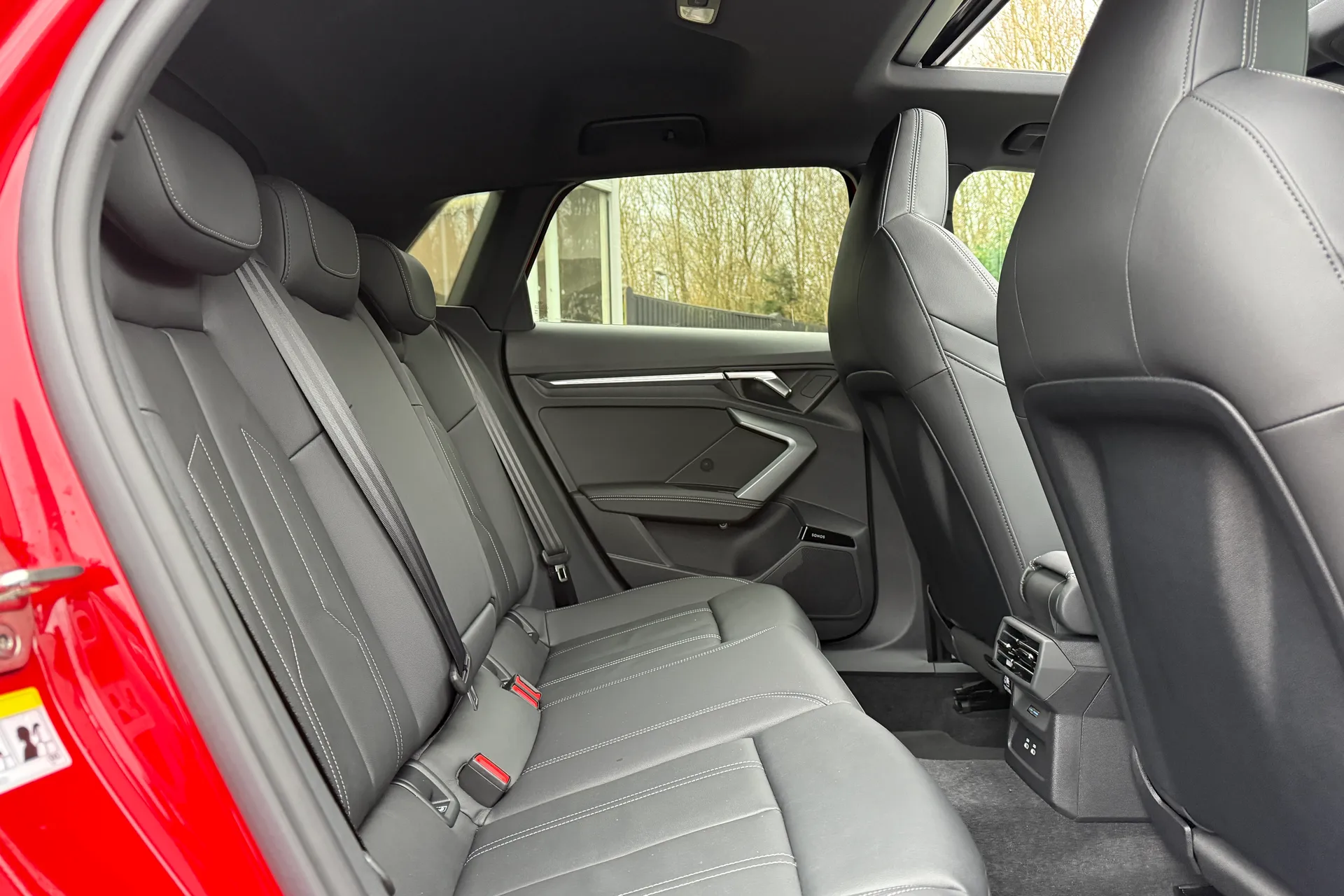 Audi A3 thumbnail image number 10