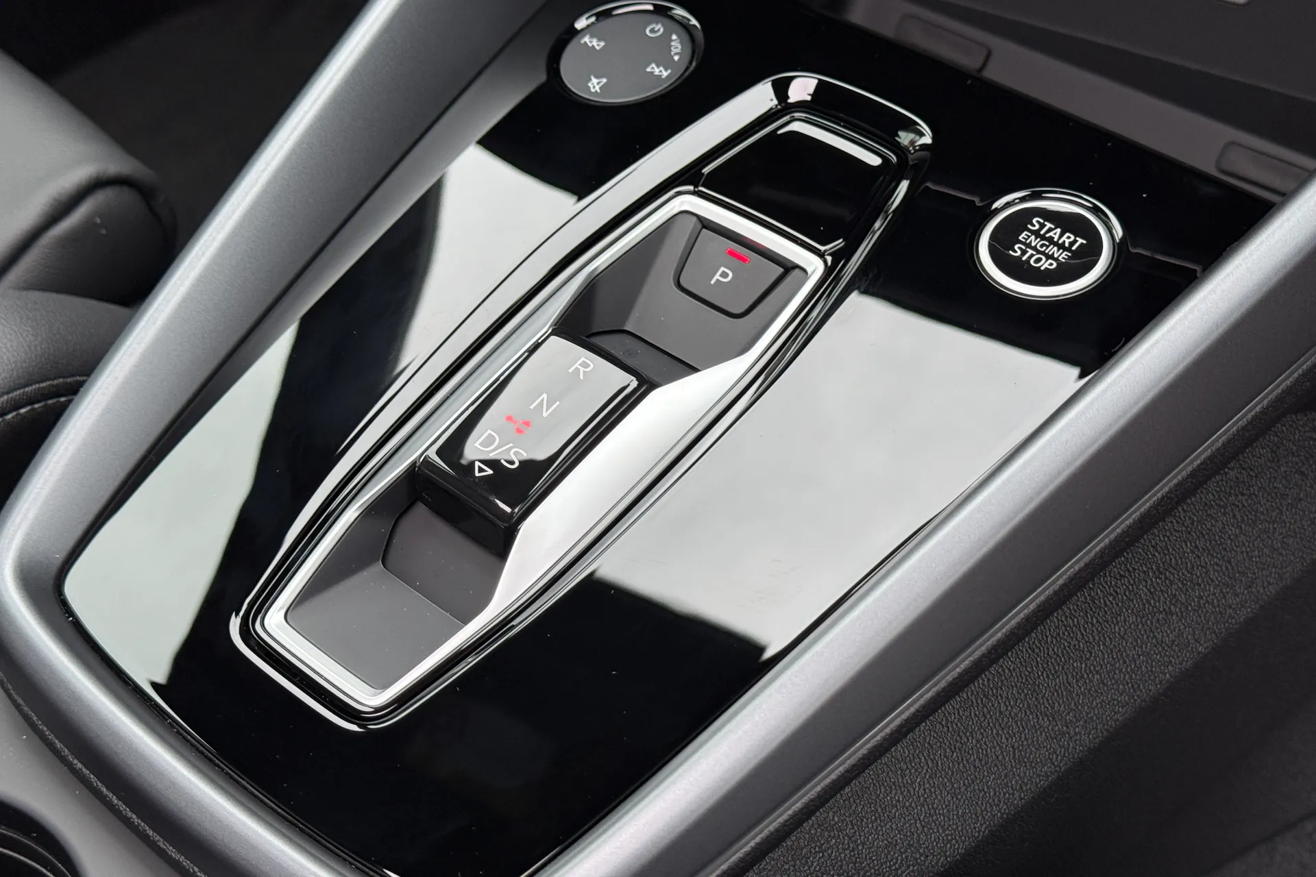 Audi A3 thumbnail image number 47