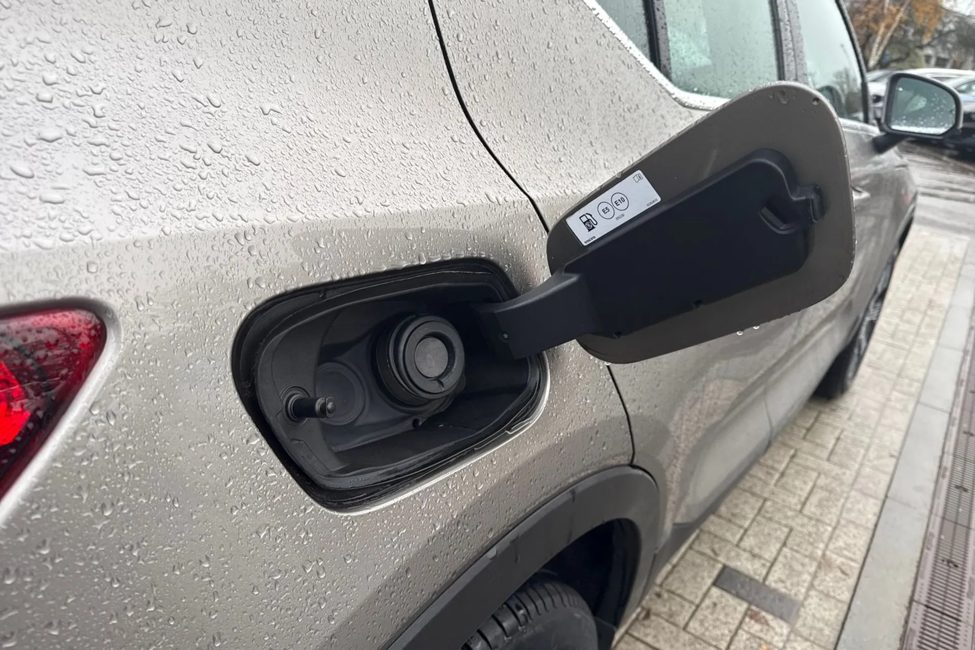 Volvo XC40 thumbnail image number 19