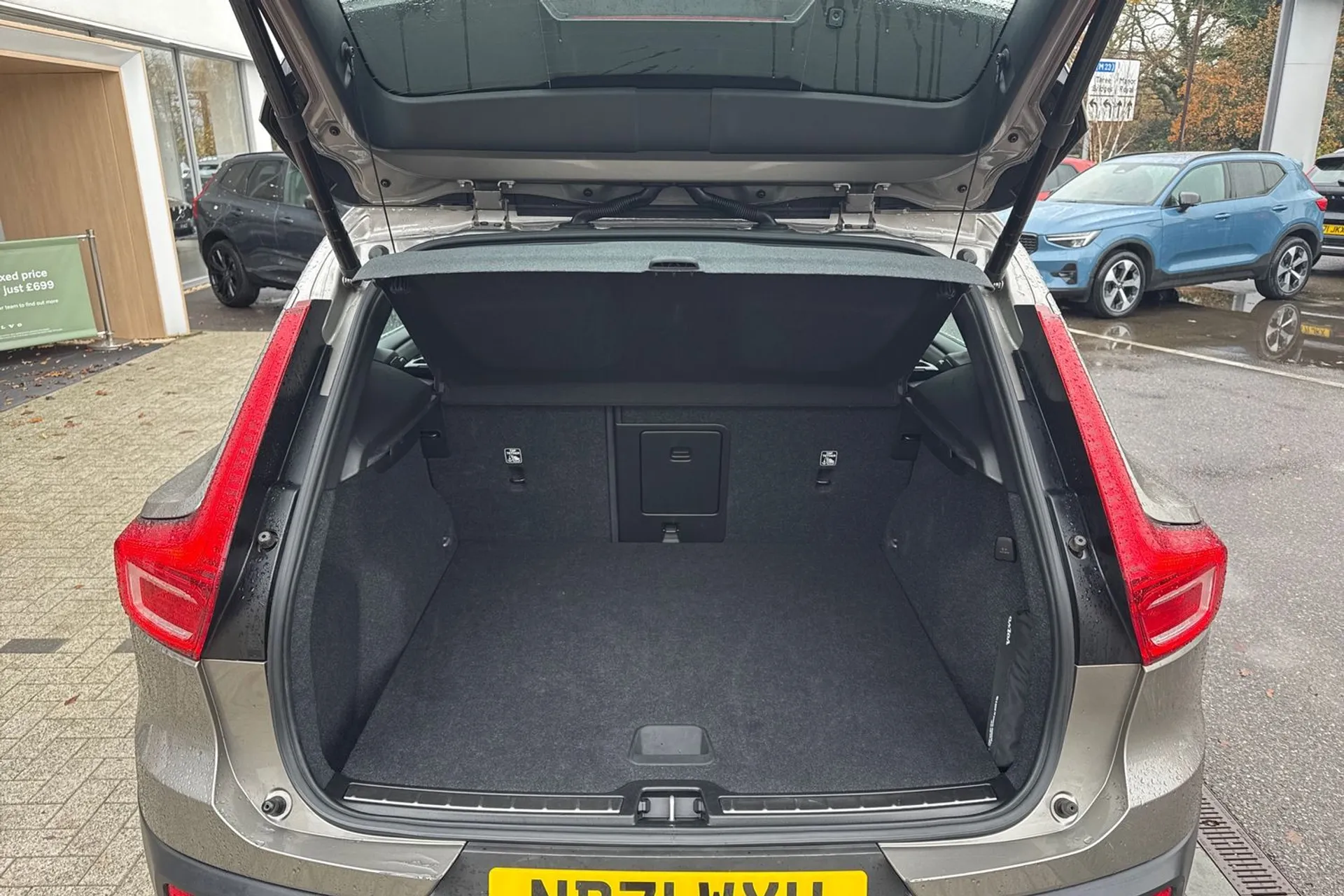 Volvo XC40 thumbnail image number 20