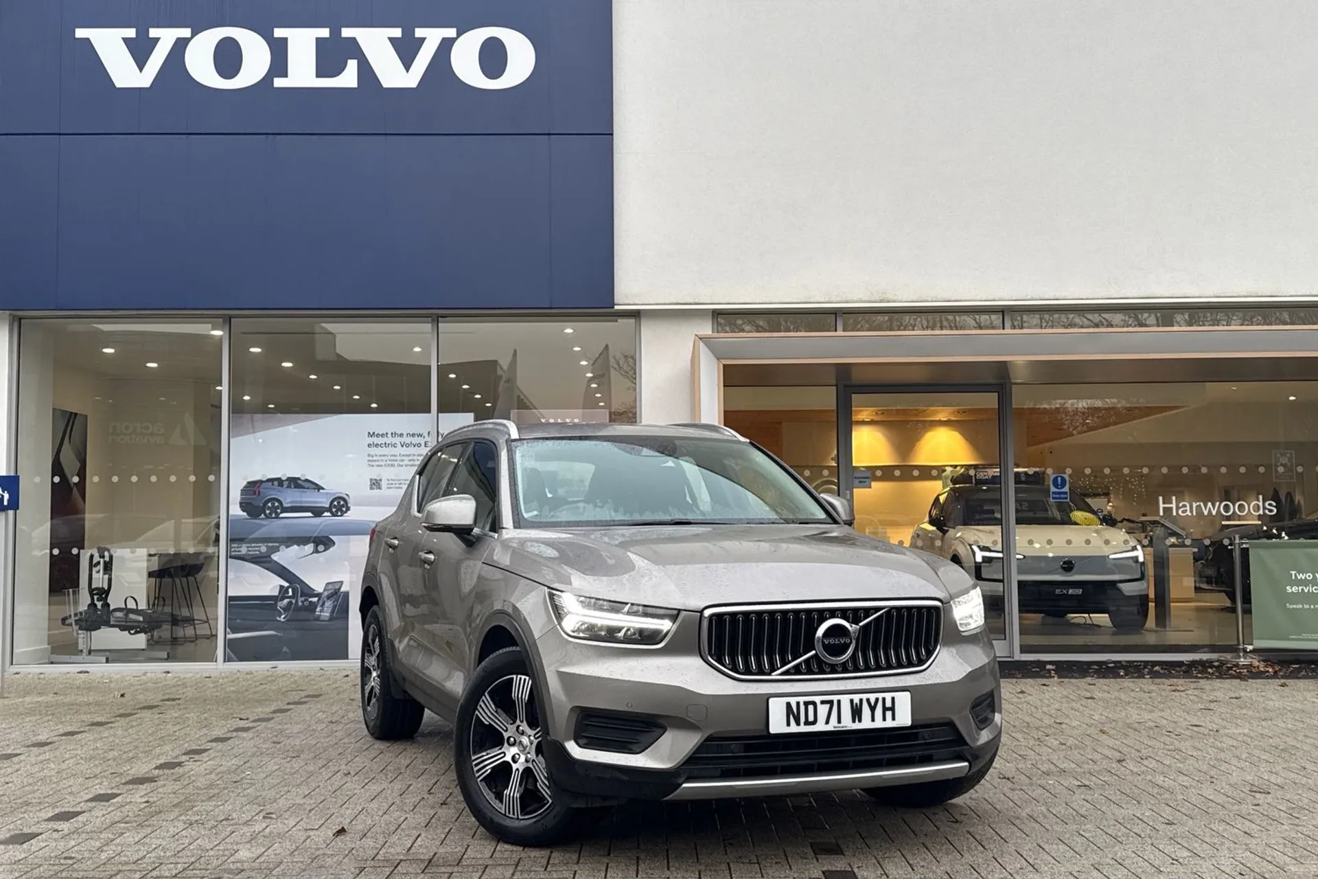Volvo XC40 focused image