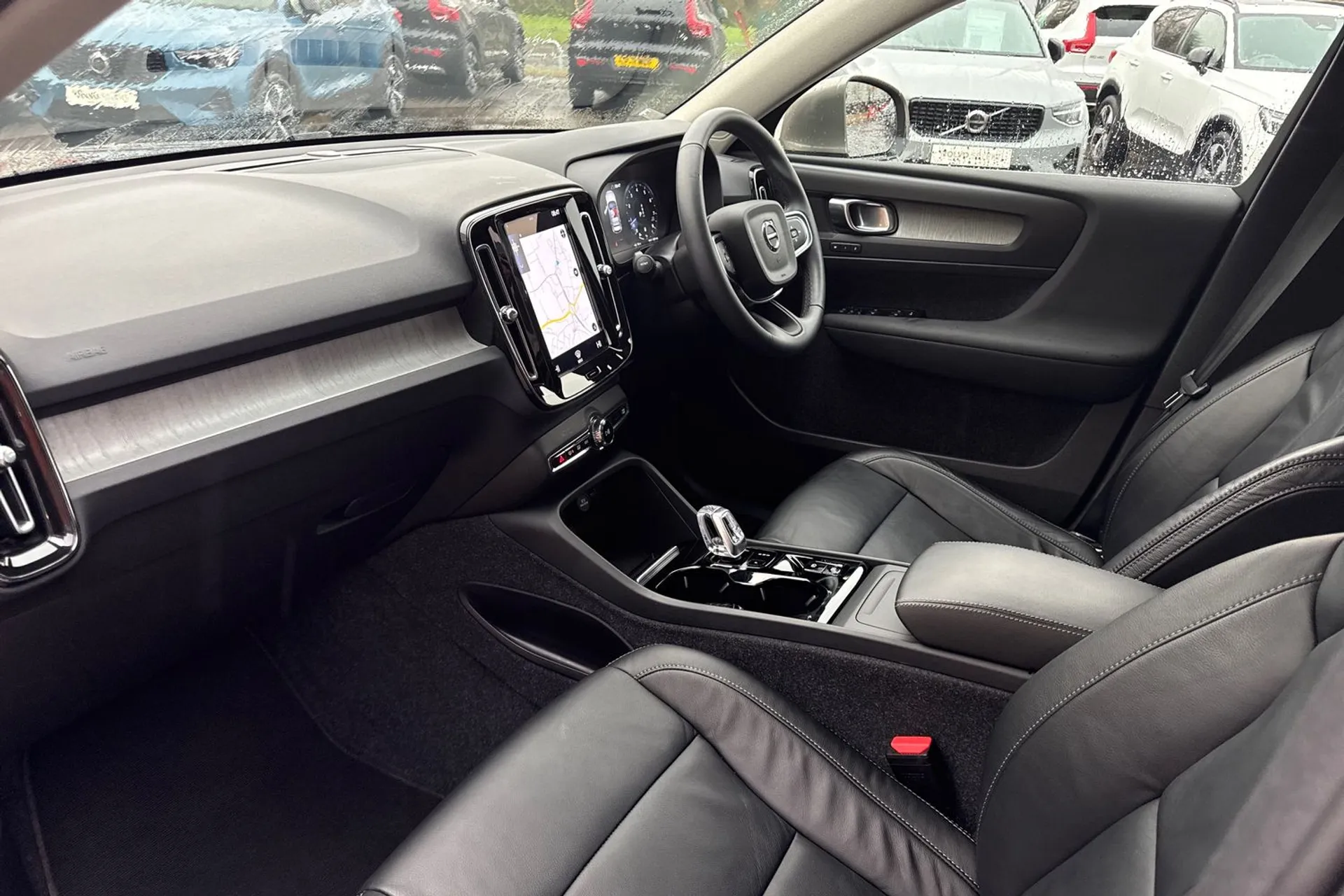 Volvo XC40 thumbnail image number 27