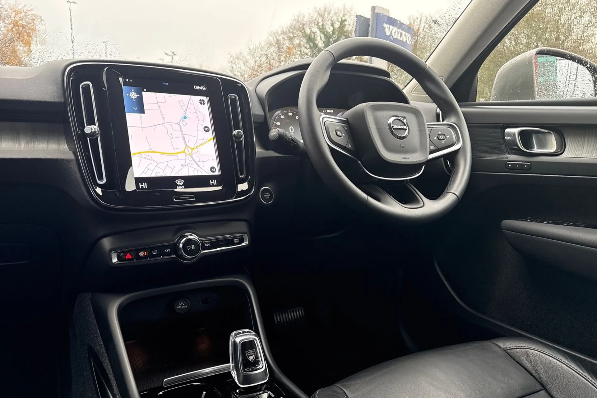 Volvo XC40 thumbnail image number 35