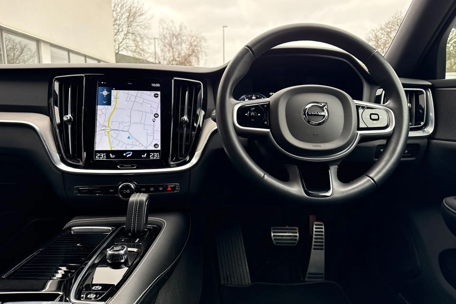 Volvo V60 thumbnail image number 34