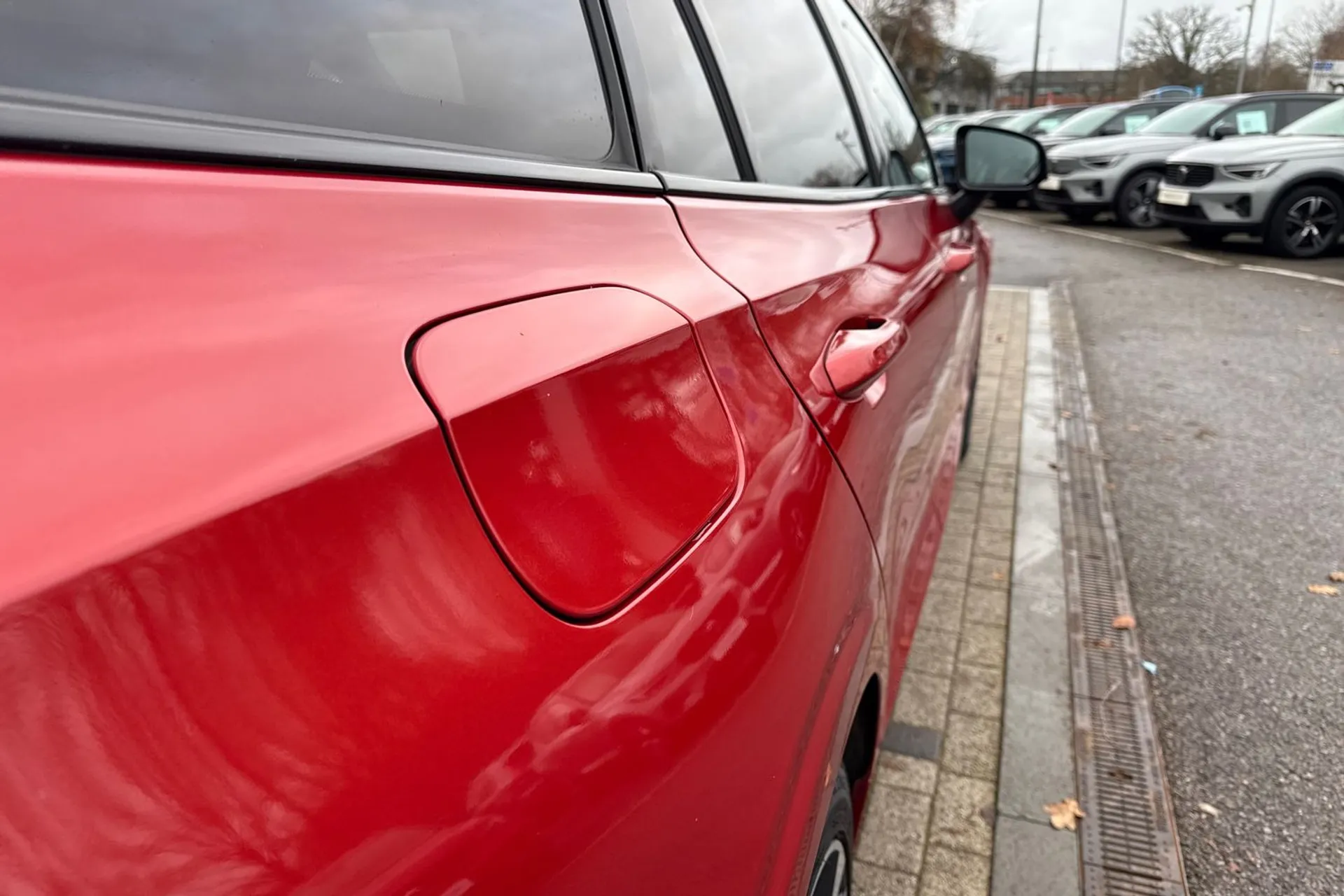 Volvo V60 thumbnail image number 19