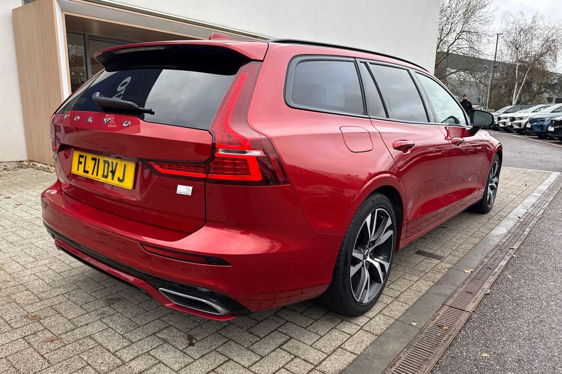 Volvo V60 thumbnail image number 8