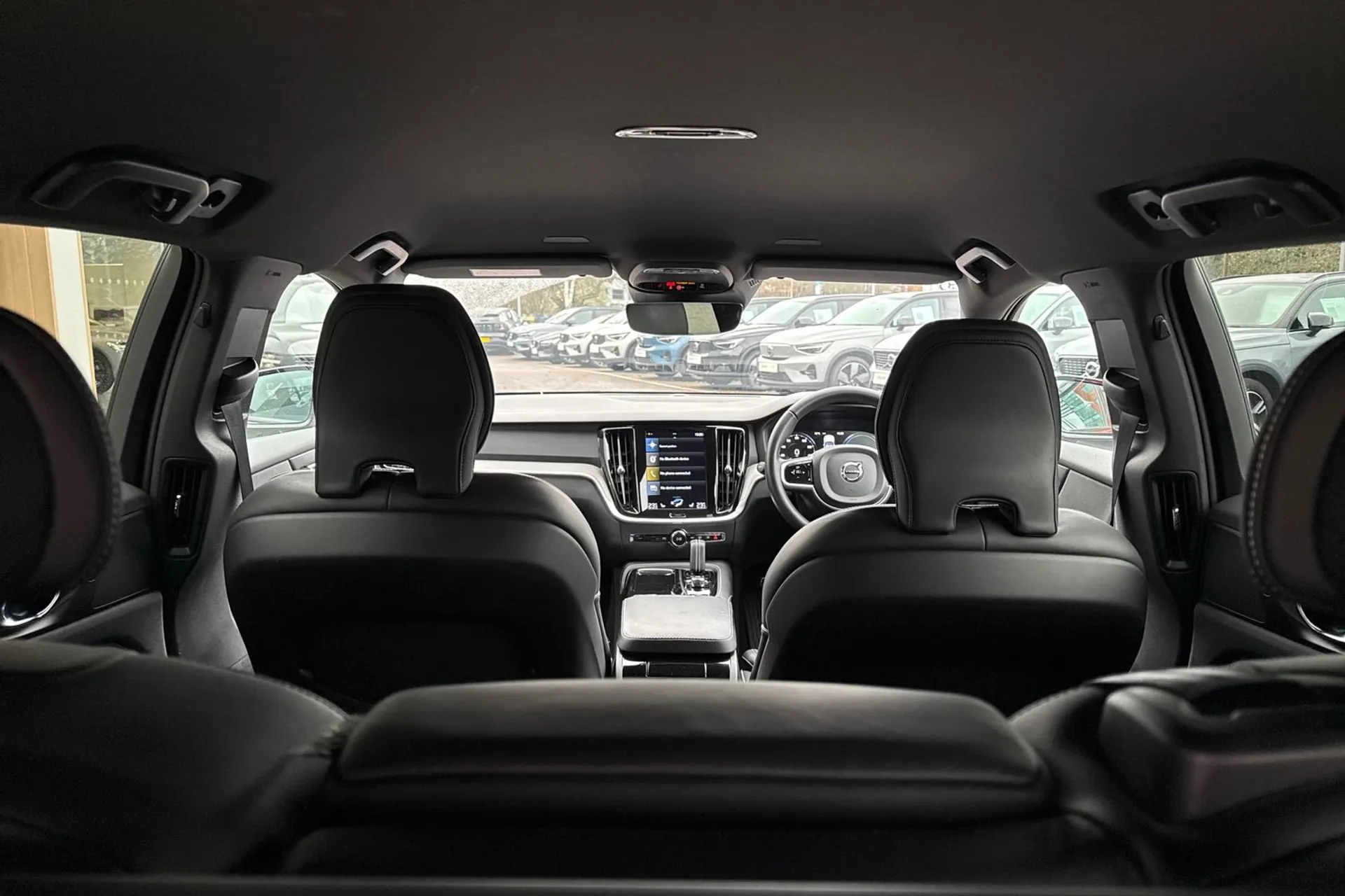 Volvo V60 thumbnail image number 22