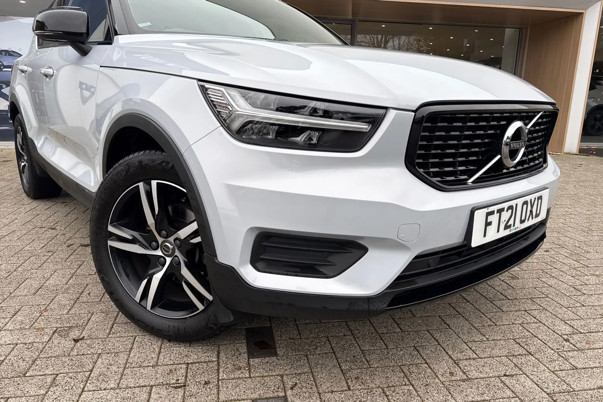 Volvo XC40 thumbnail image number 7