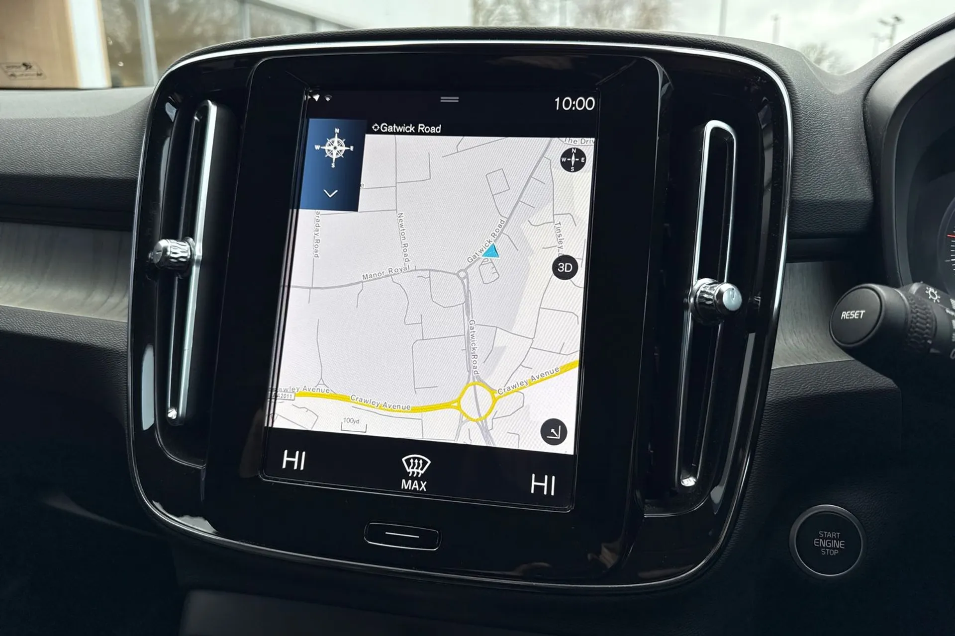 Volvo XC40 thumbnail image number 5