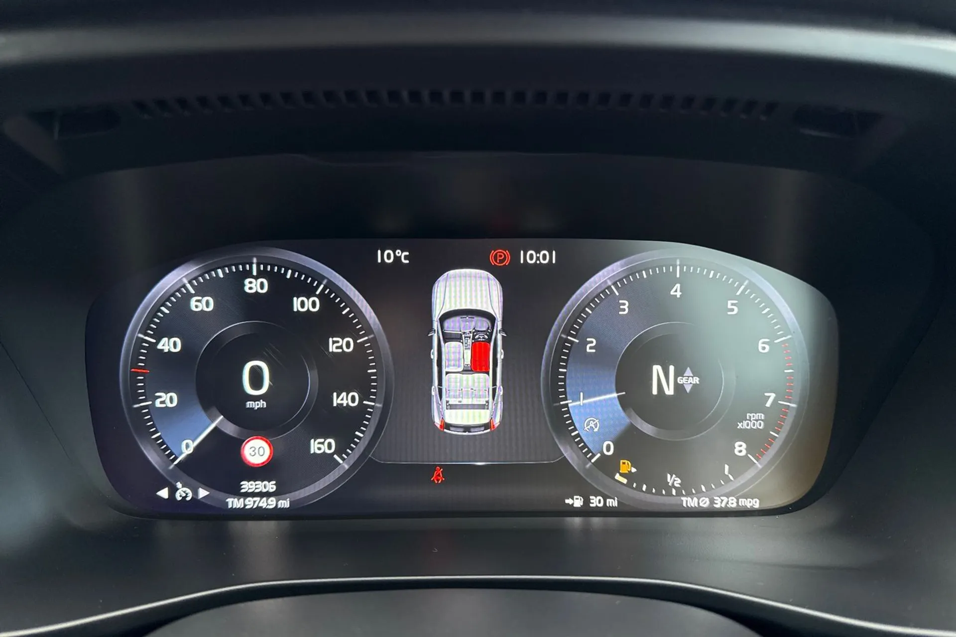 Volvo XC40 thumbnail image number 44