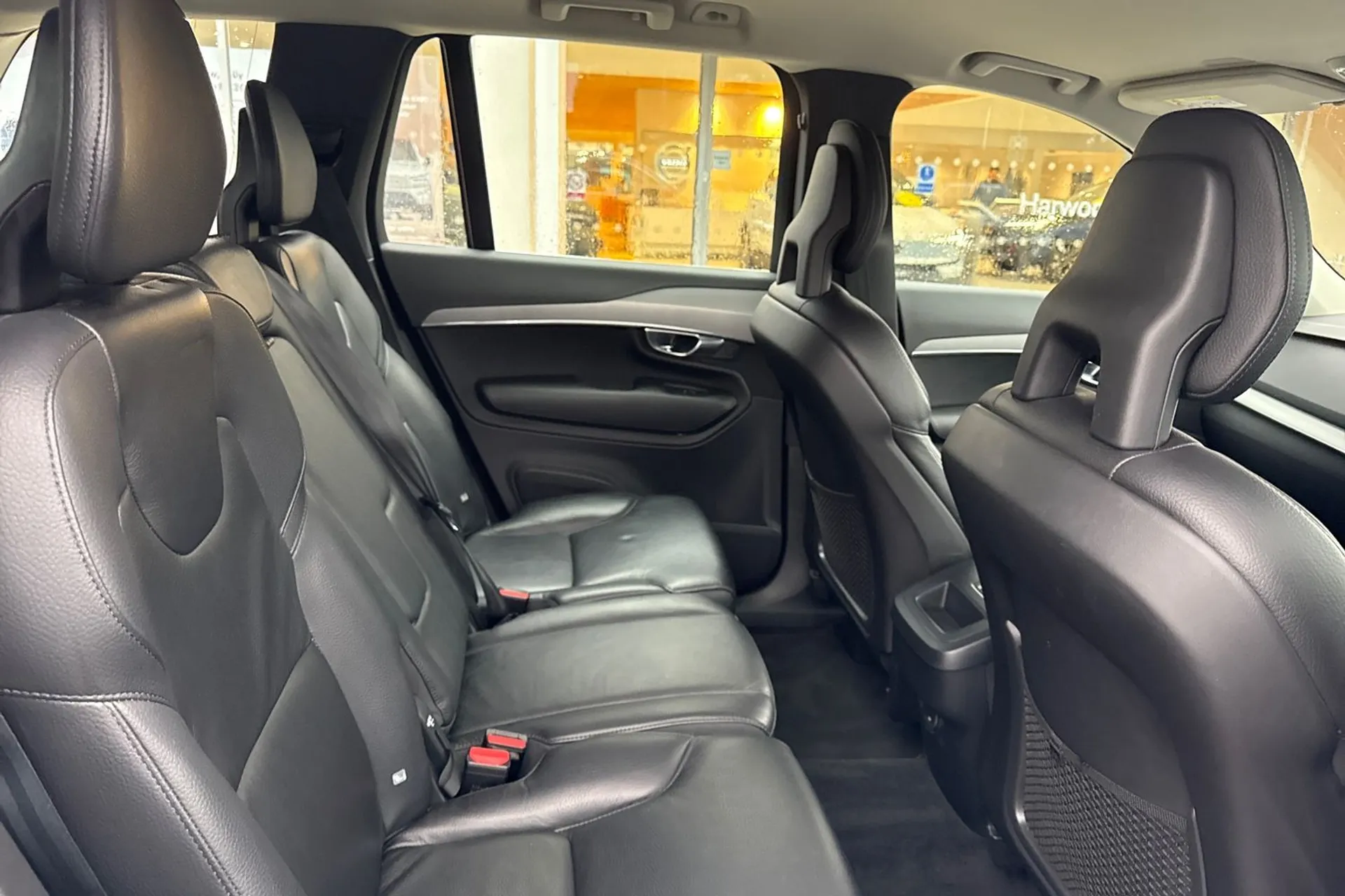 Volvo XC90 thumbnail image number 24