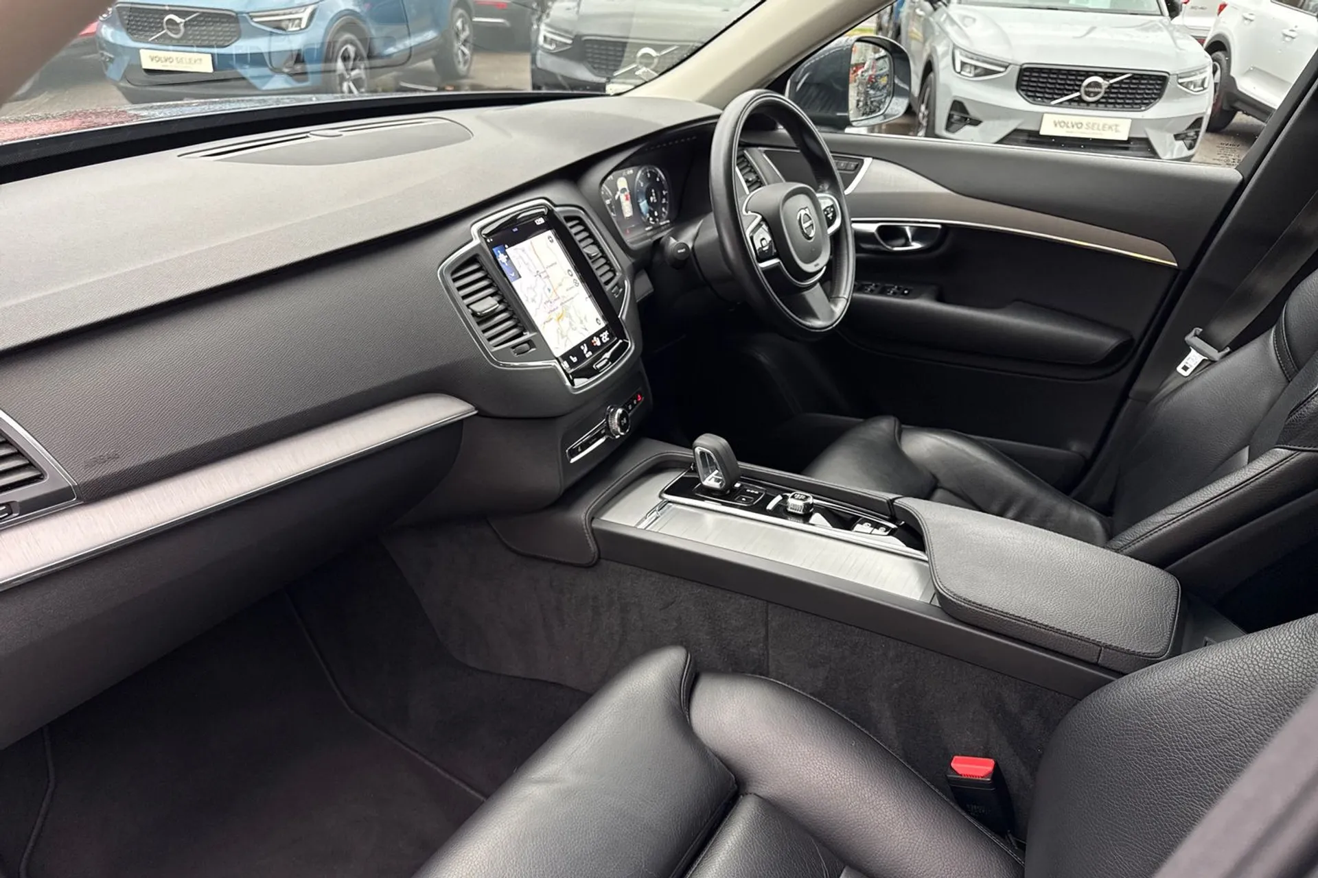 Volvo XC90 thumbnail image number 28