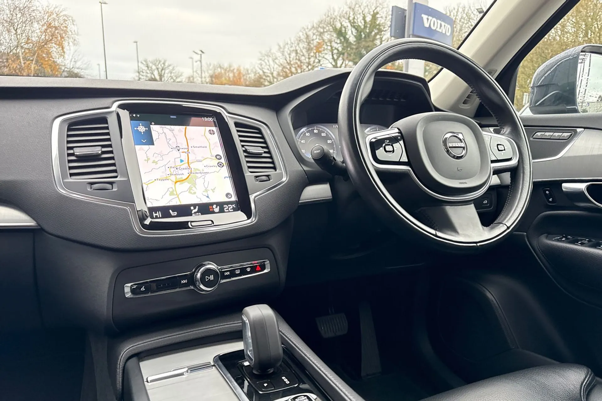 Volvo XC90 thumbnail image number 36