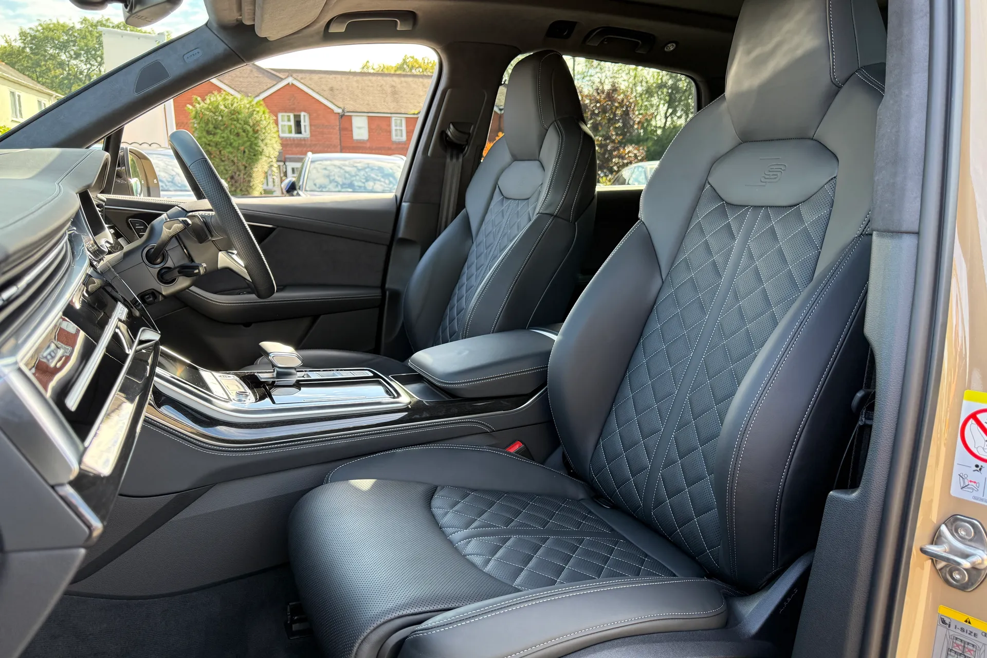 Audi Q7 thumbnail image number 43