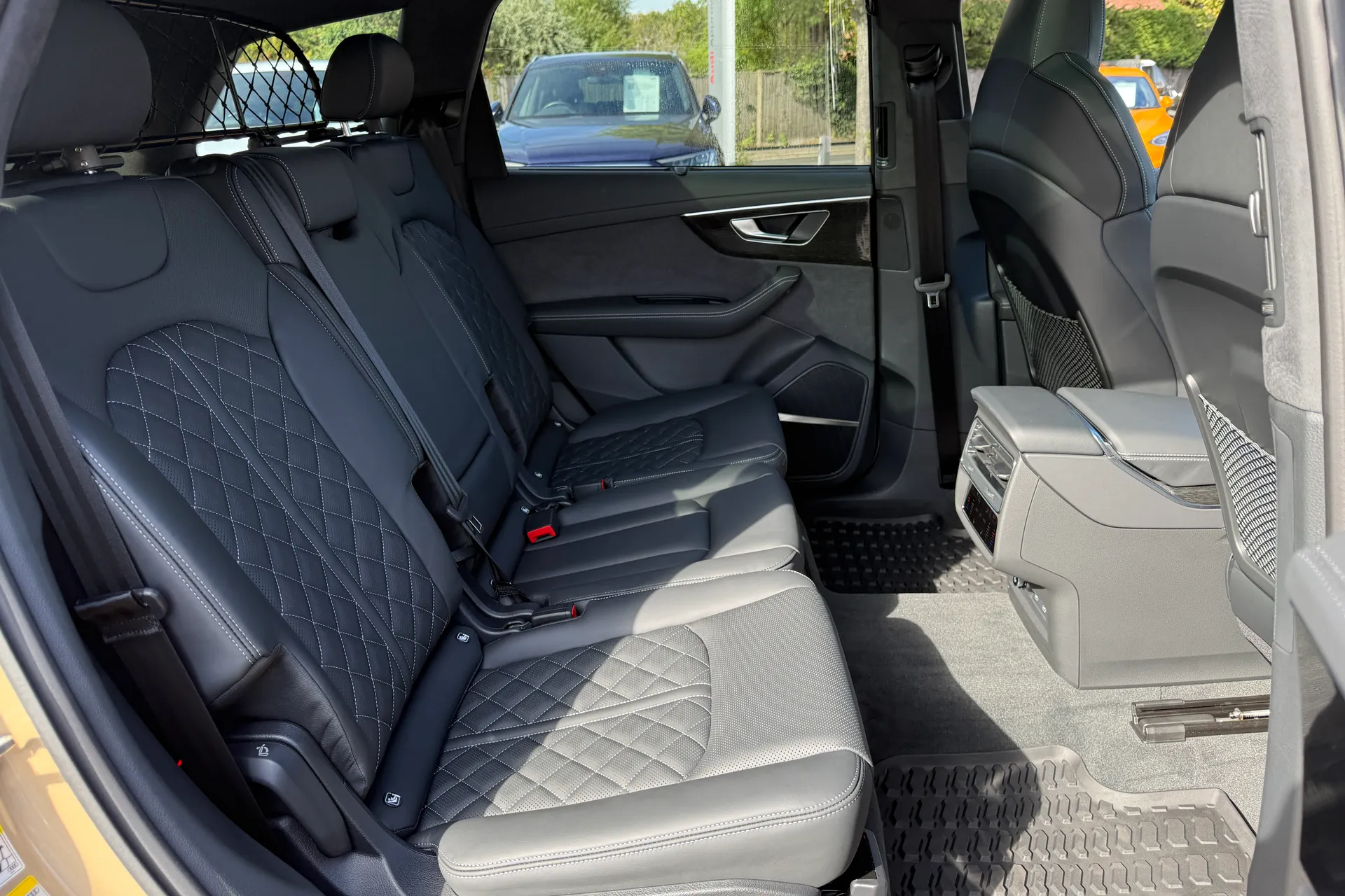 Audi Q7 thumbnail image number 62