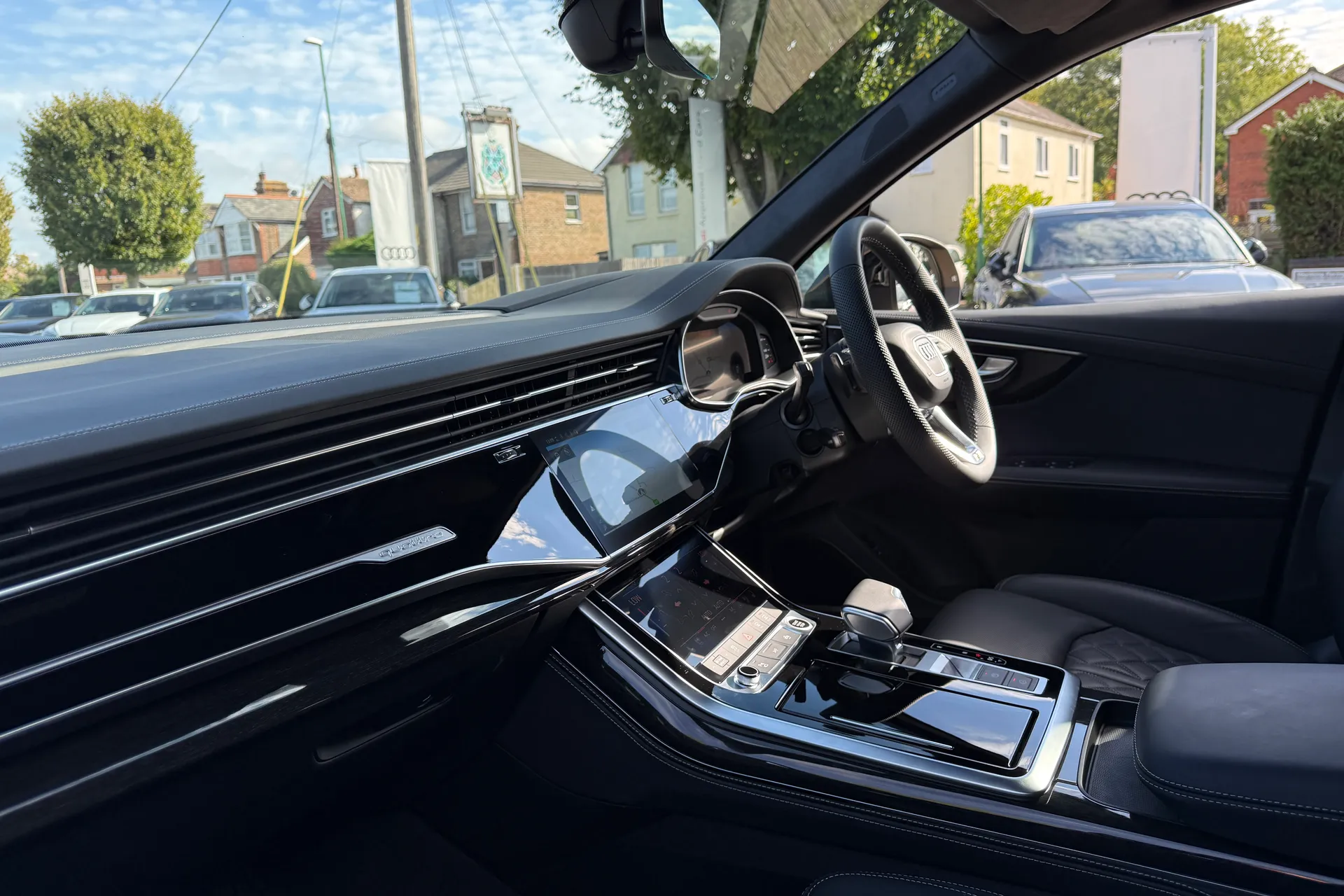 Audi Q7 thumbnail image number 42
