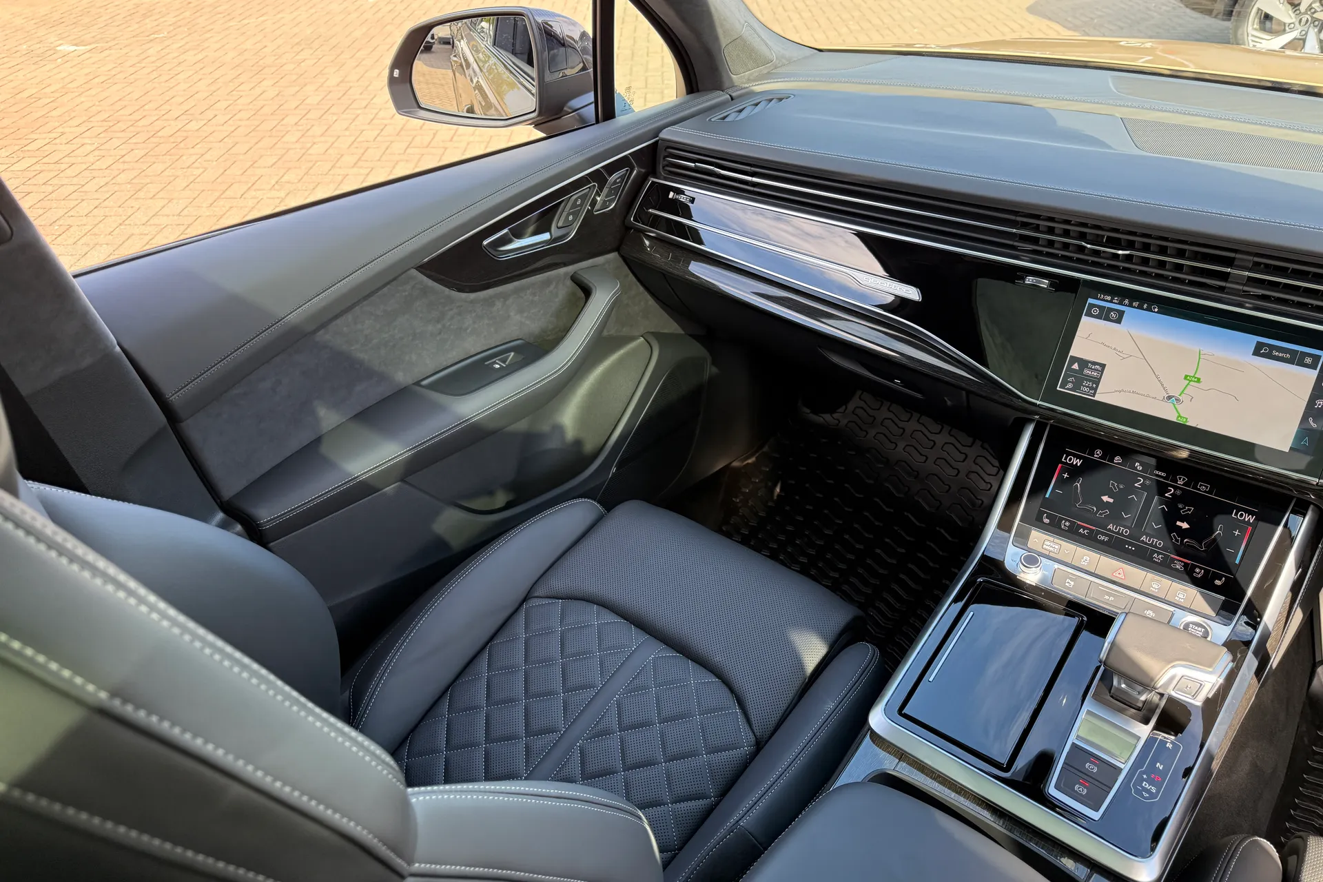 Audi Q7 thumbnail image number 55