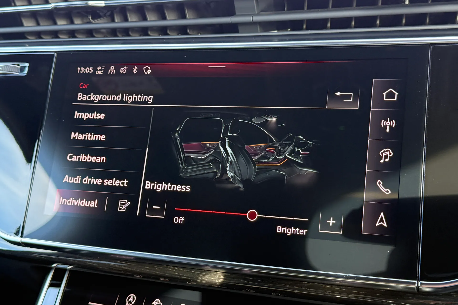 Audi Q7 thumbnail image number 19