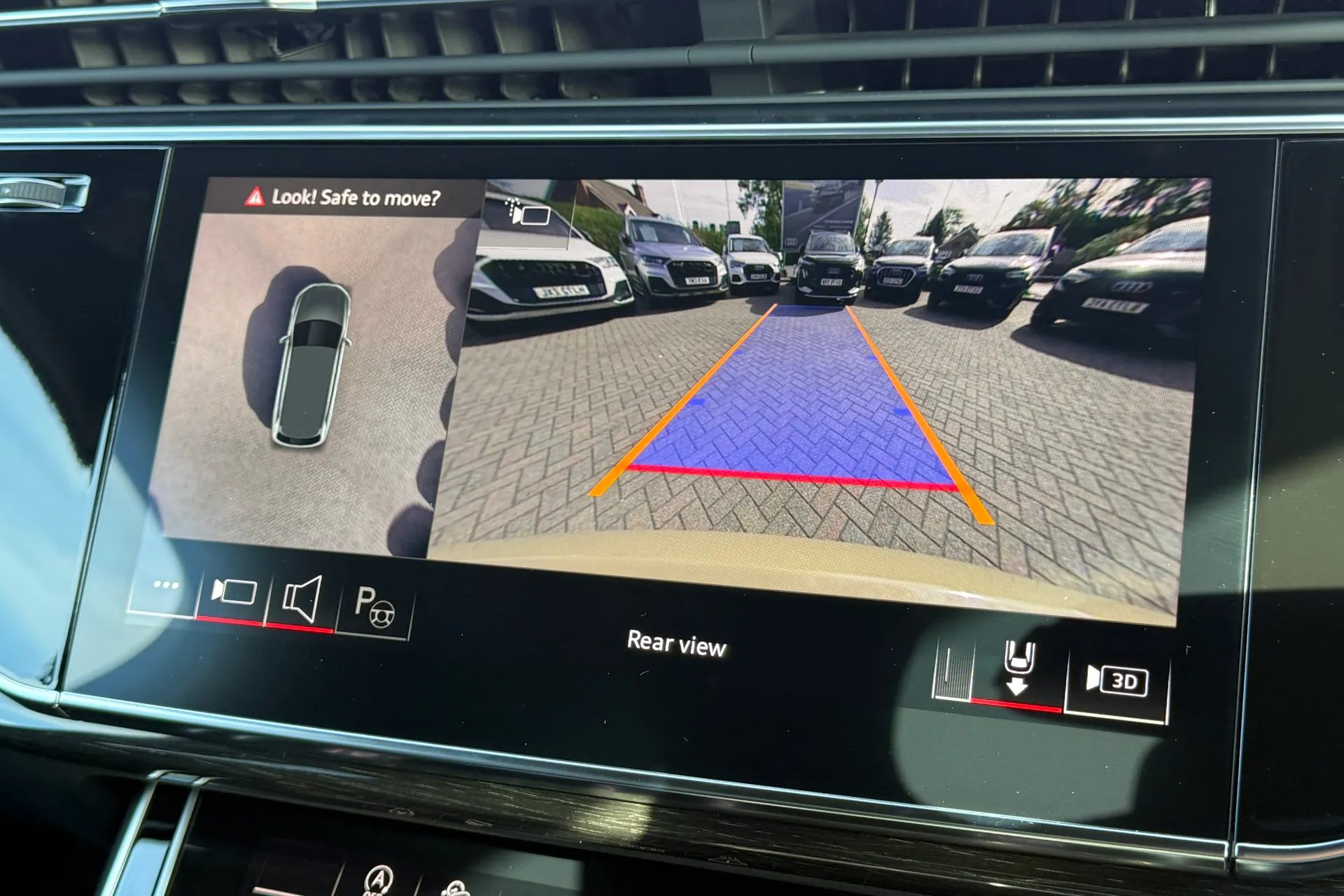 Audi Q7 thumbnail image number 4