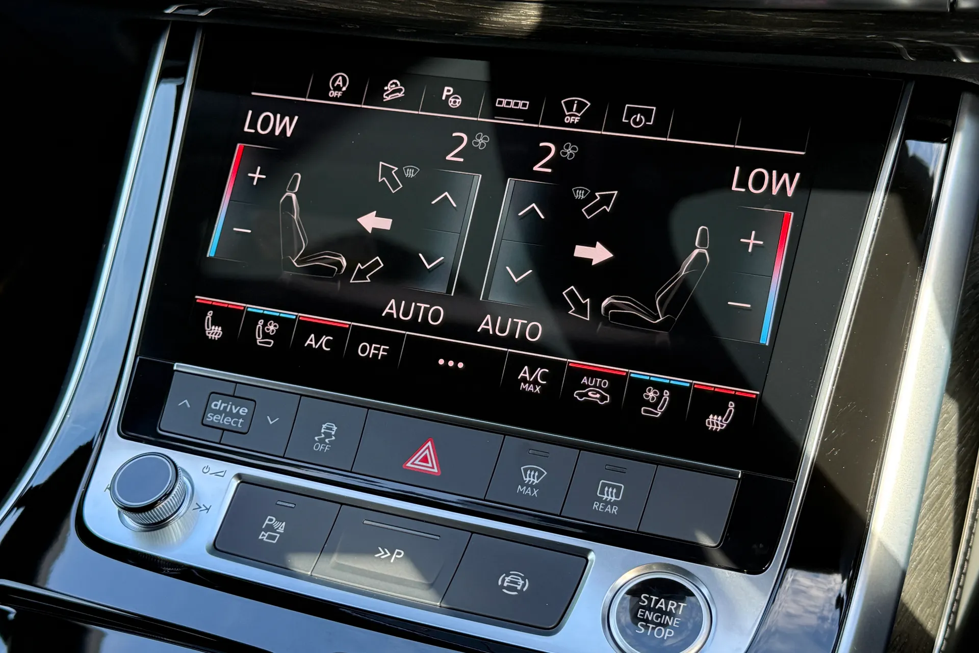 Audi Q7 thumbnail image number 25