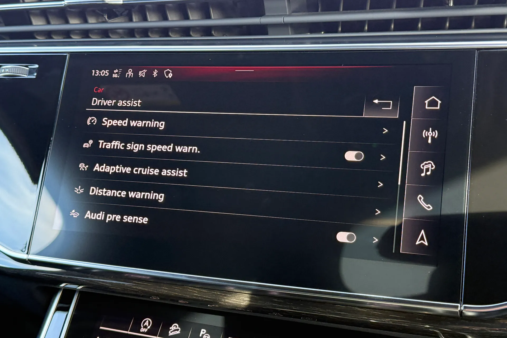 Audi Q7 thumbnail image number 17
