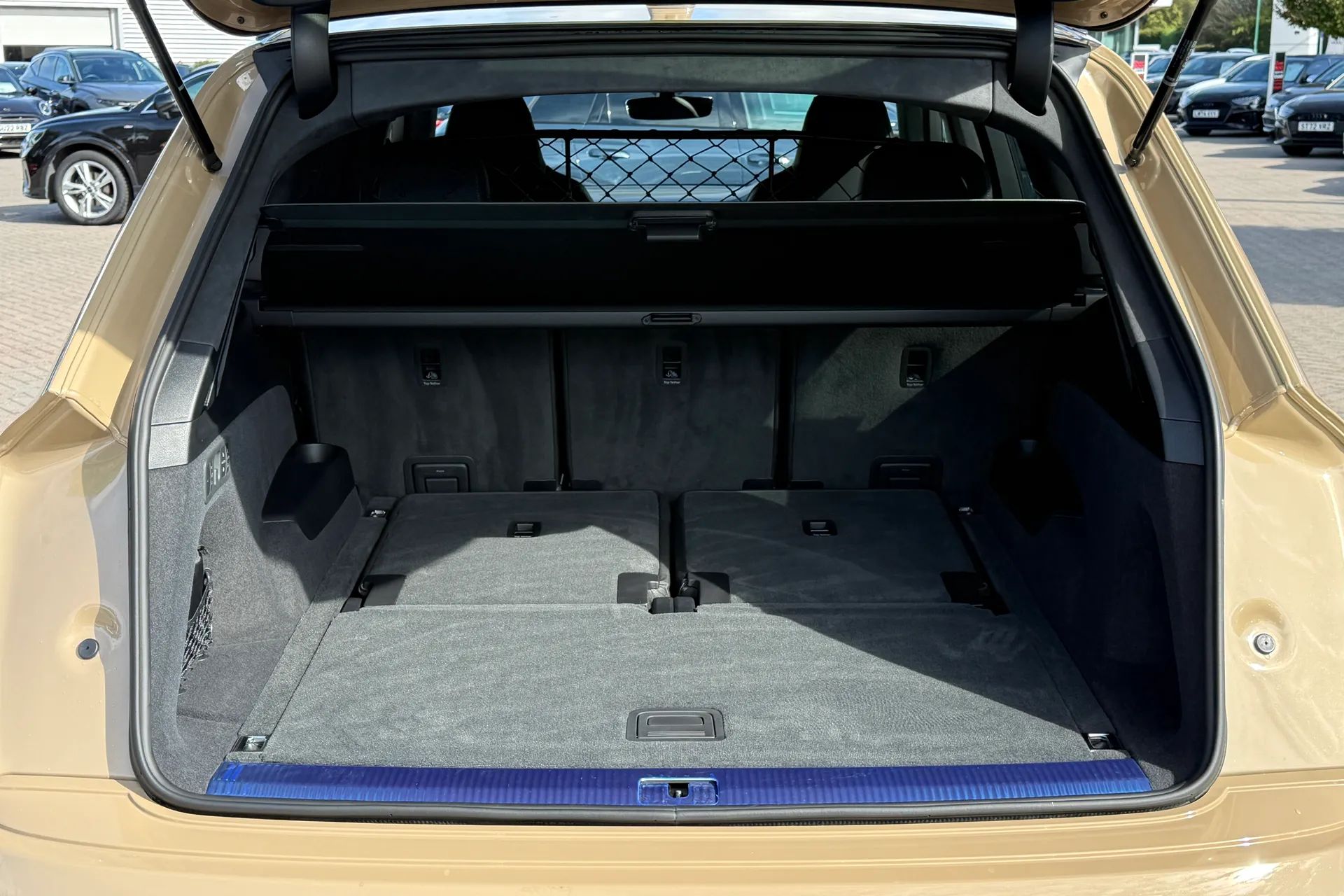 Audi Q7 thumbnail image number 51