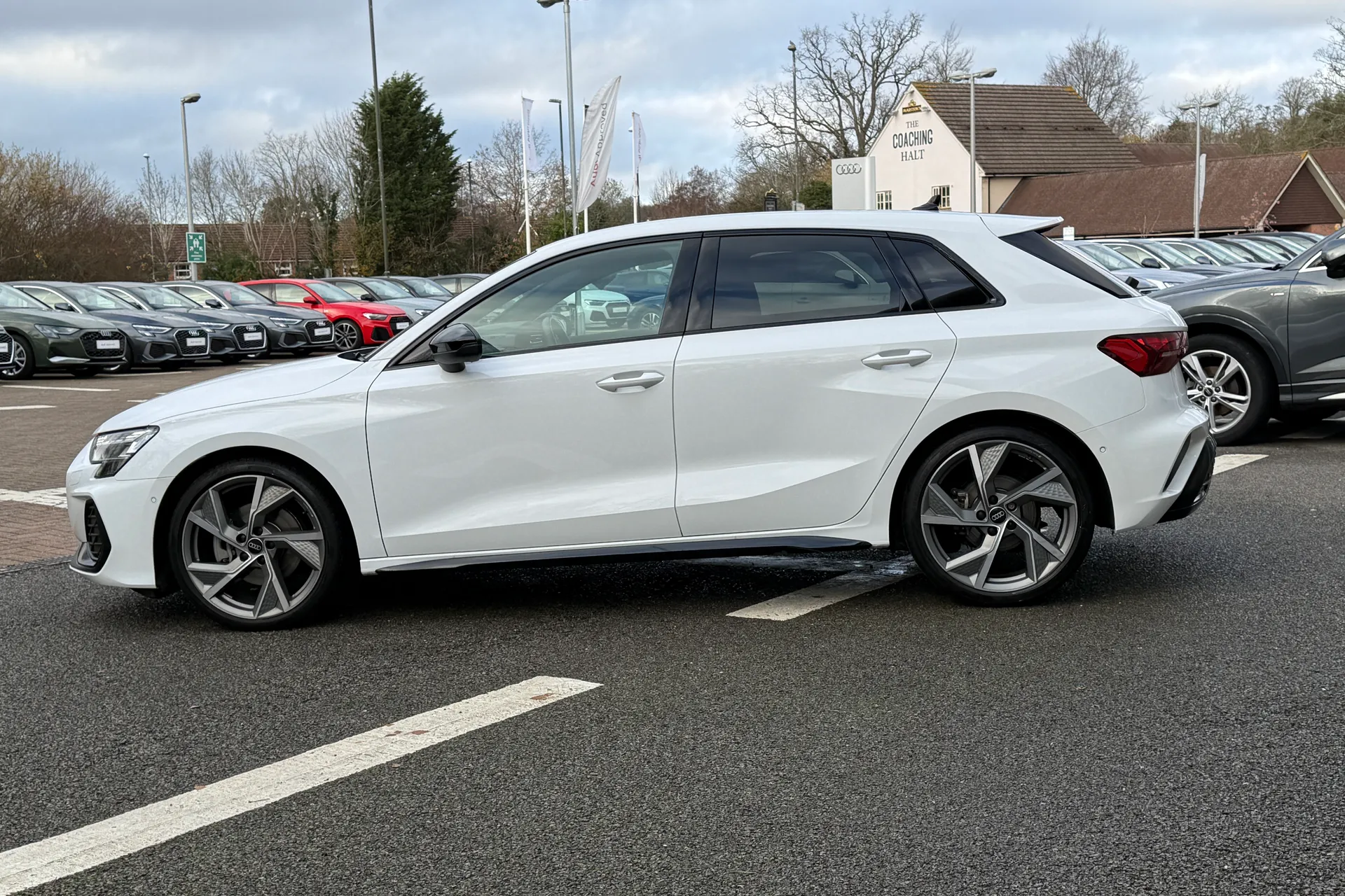 Audi A3 thumbnail image number 15