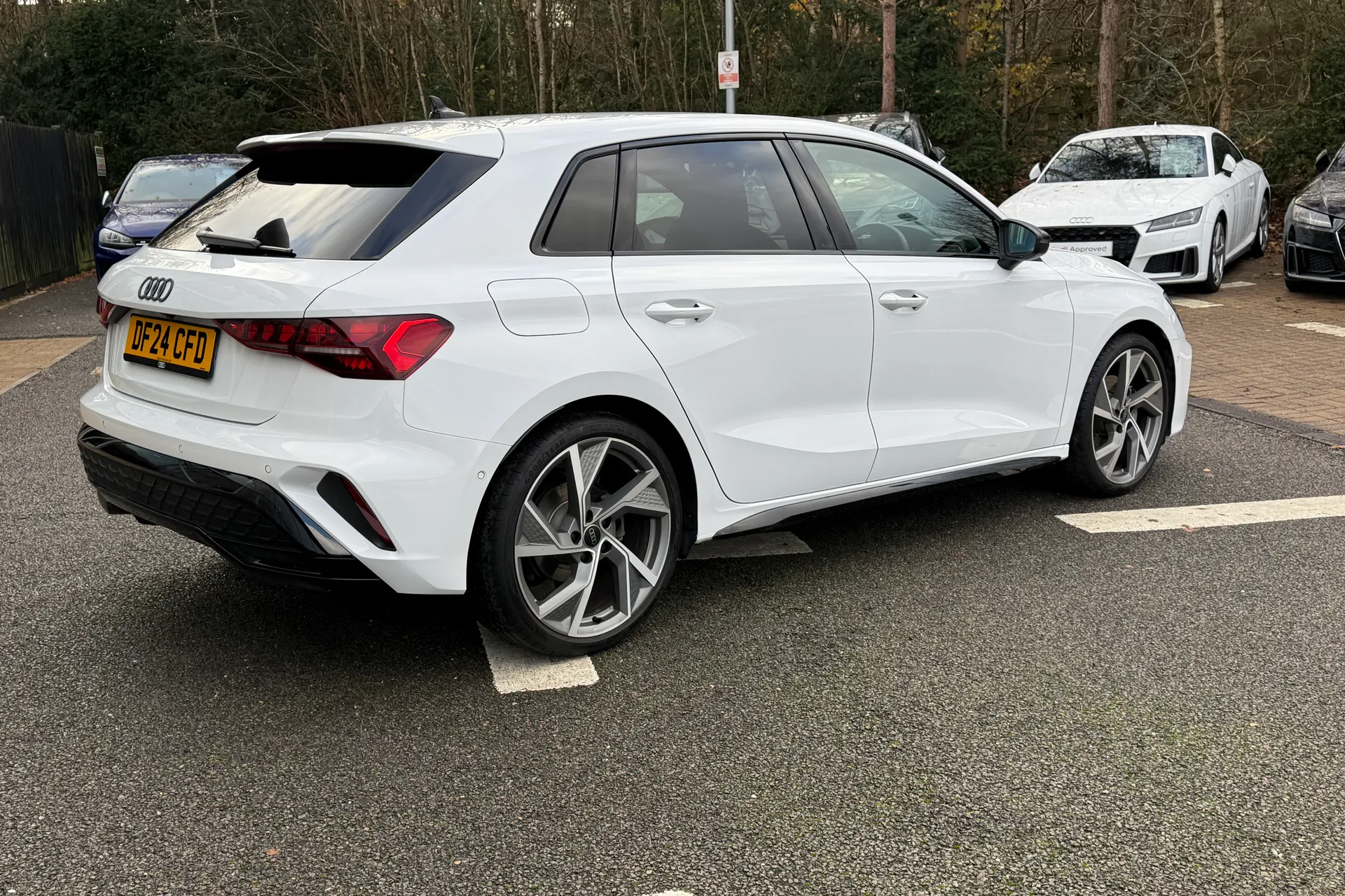 Audi A3 thumbnail image number 8