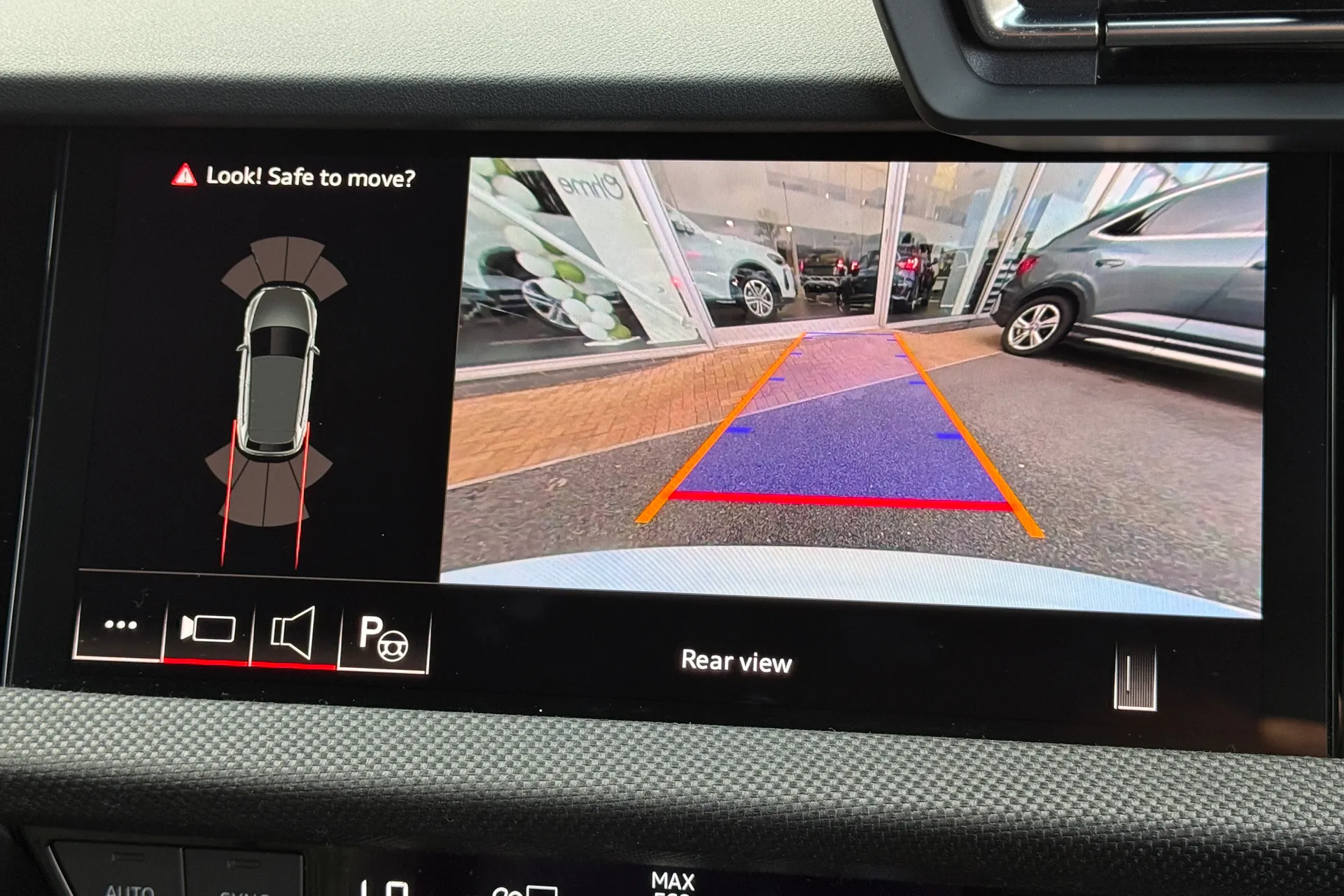 Audi A3 thumbnail image number 6