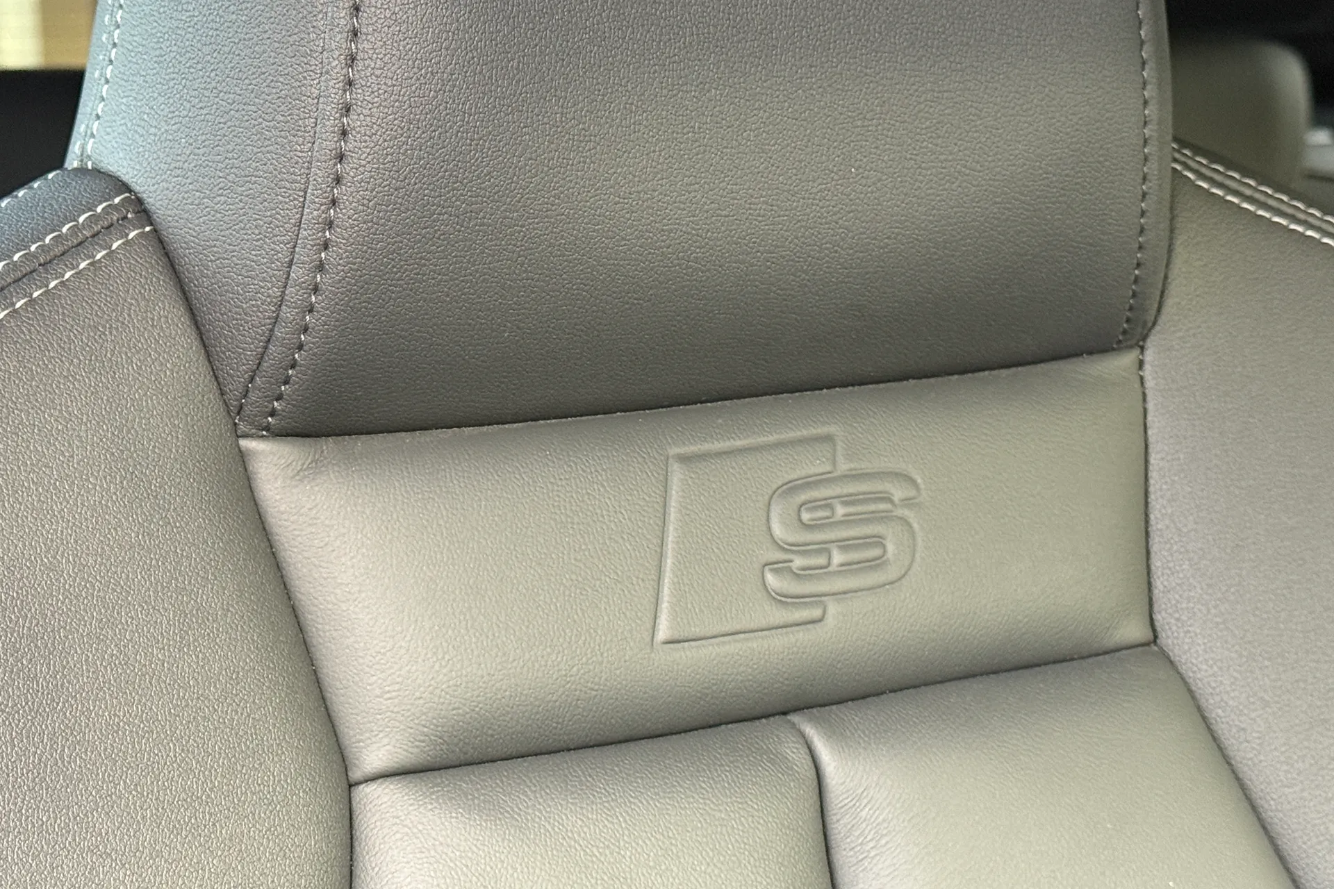 Audi A3 thumbnail image number 33