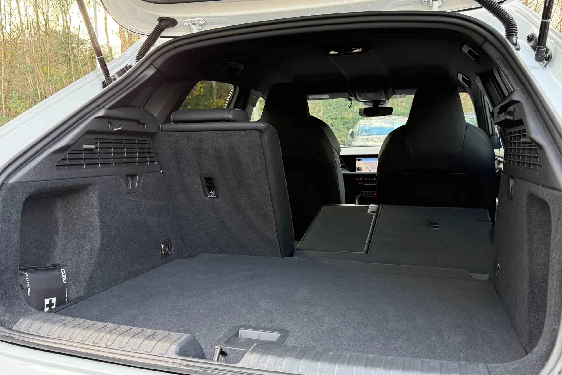 Audi A3 thumbnail image number 38