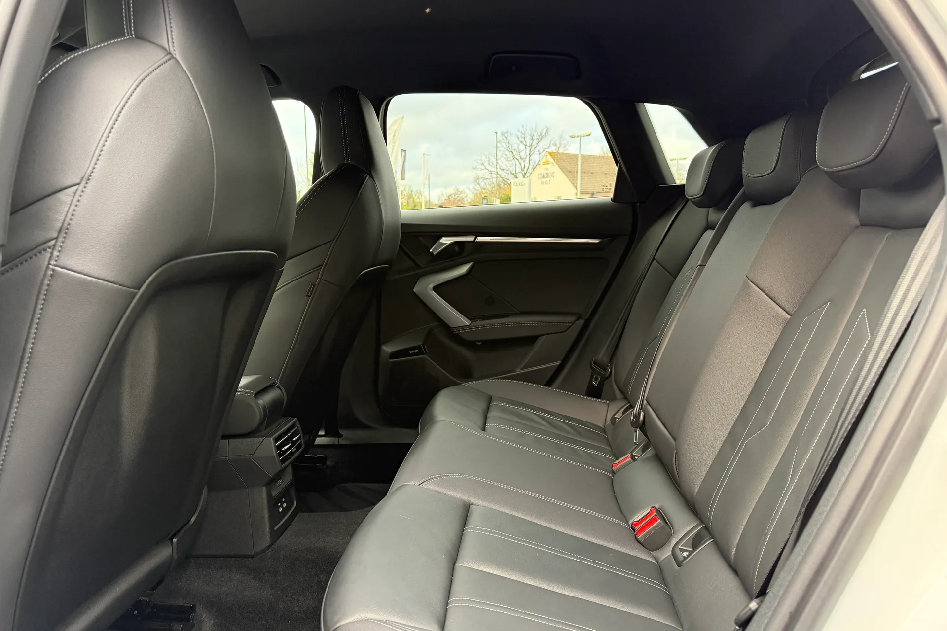 Audi A3 thumbnail image number 20