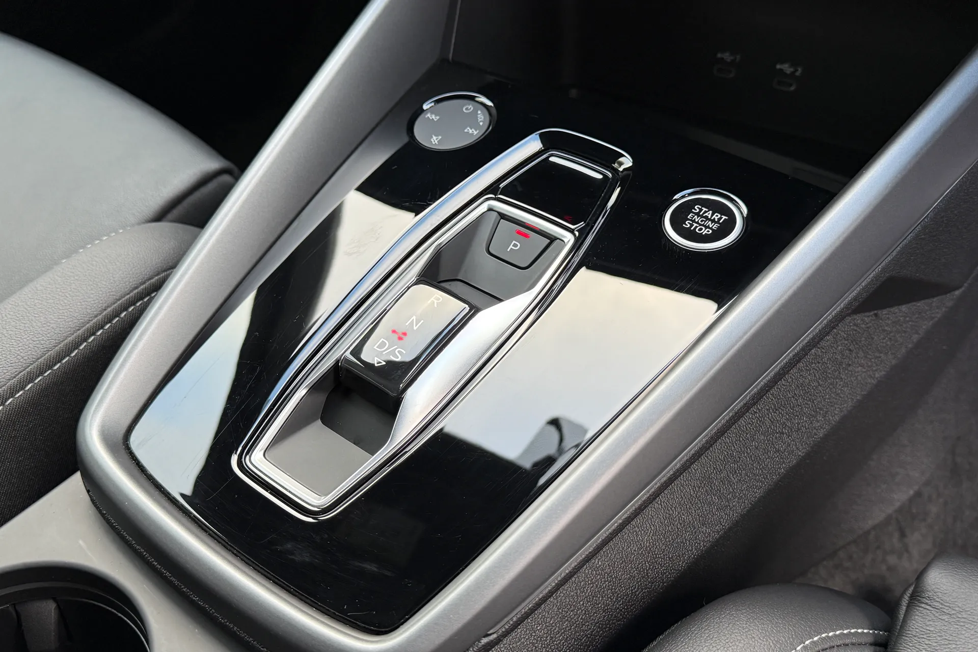 Audi A3 thumbnail image number 46