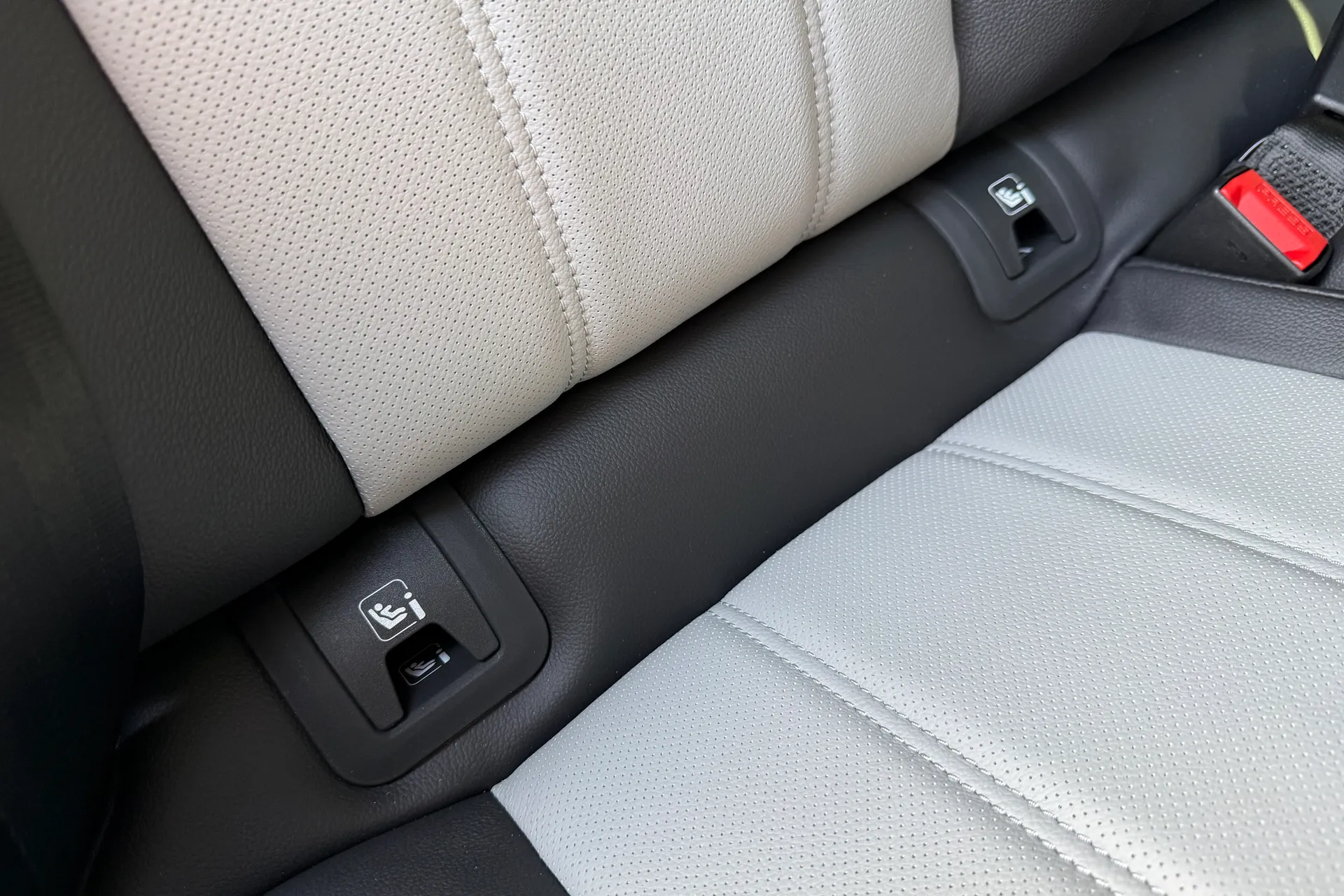 LAND ROVER RANGE ROVER EVOQUE thumbnail image number 48