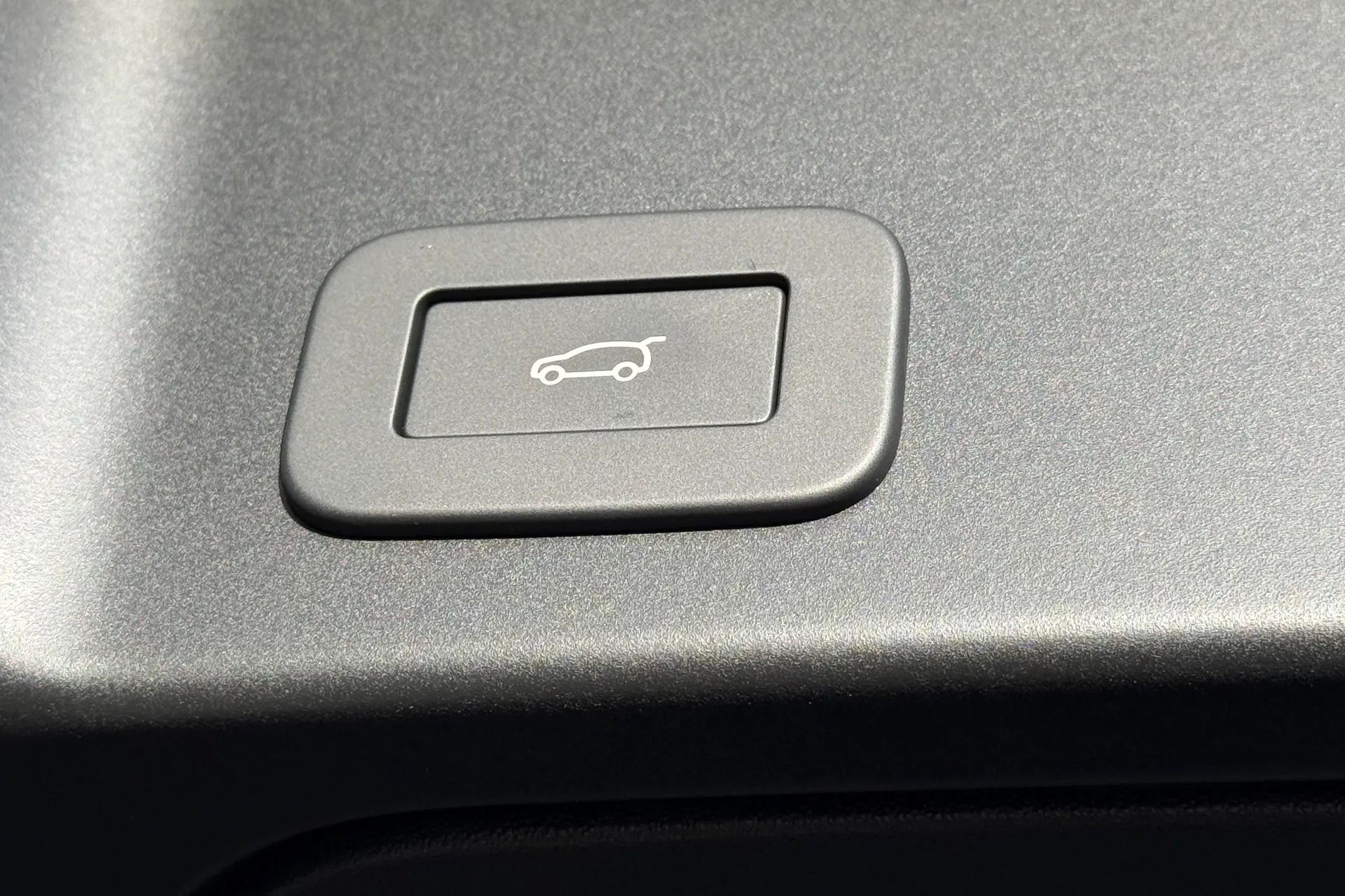 LAND ROVER RANGE ROVER EVOQUE thumbnail image number 57