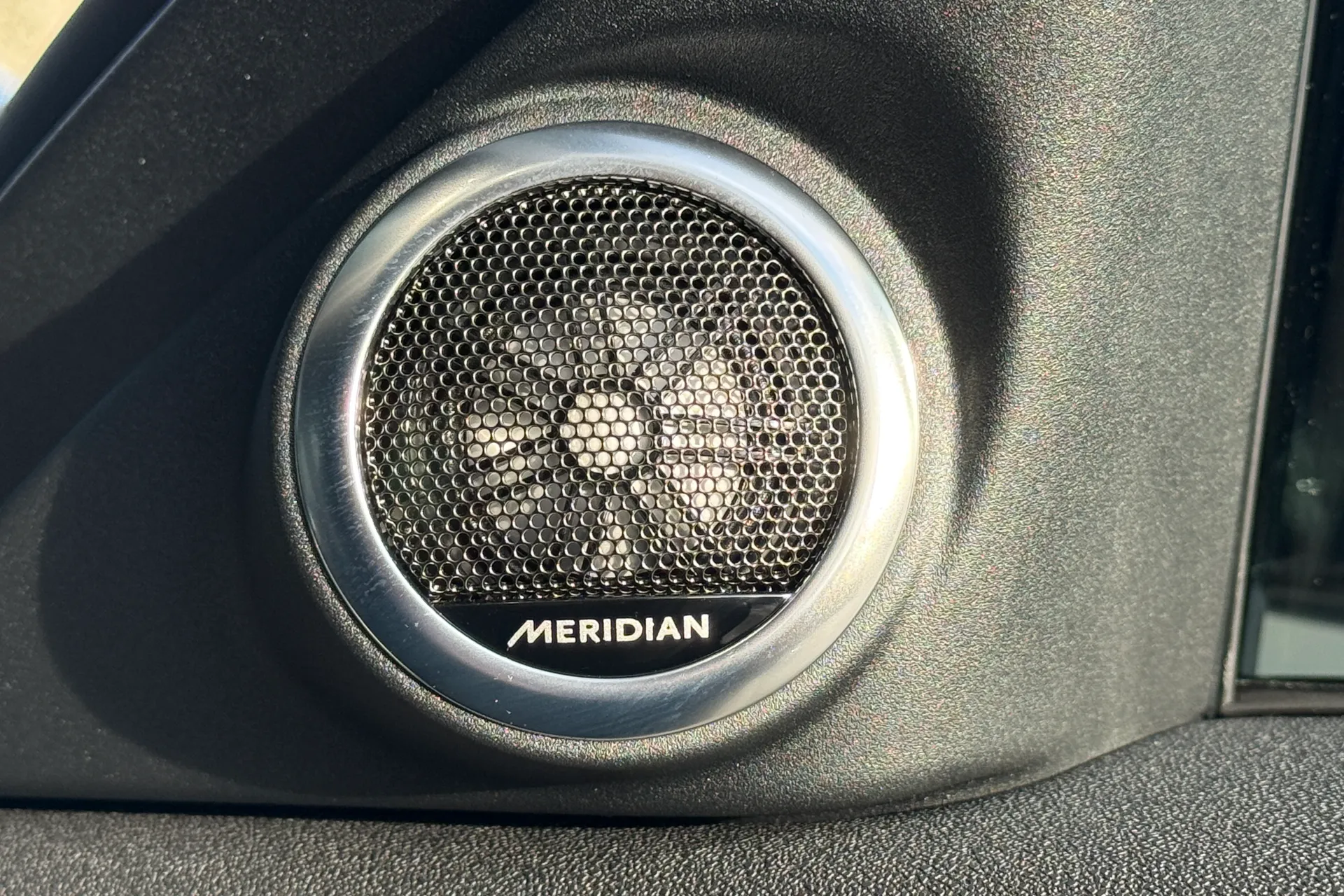 LAND ROVER RANGE ROVER EVOQUE thumbnail image number 46