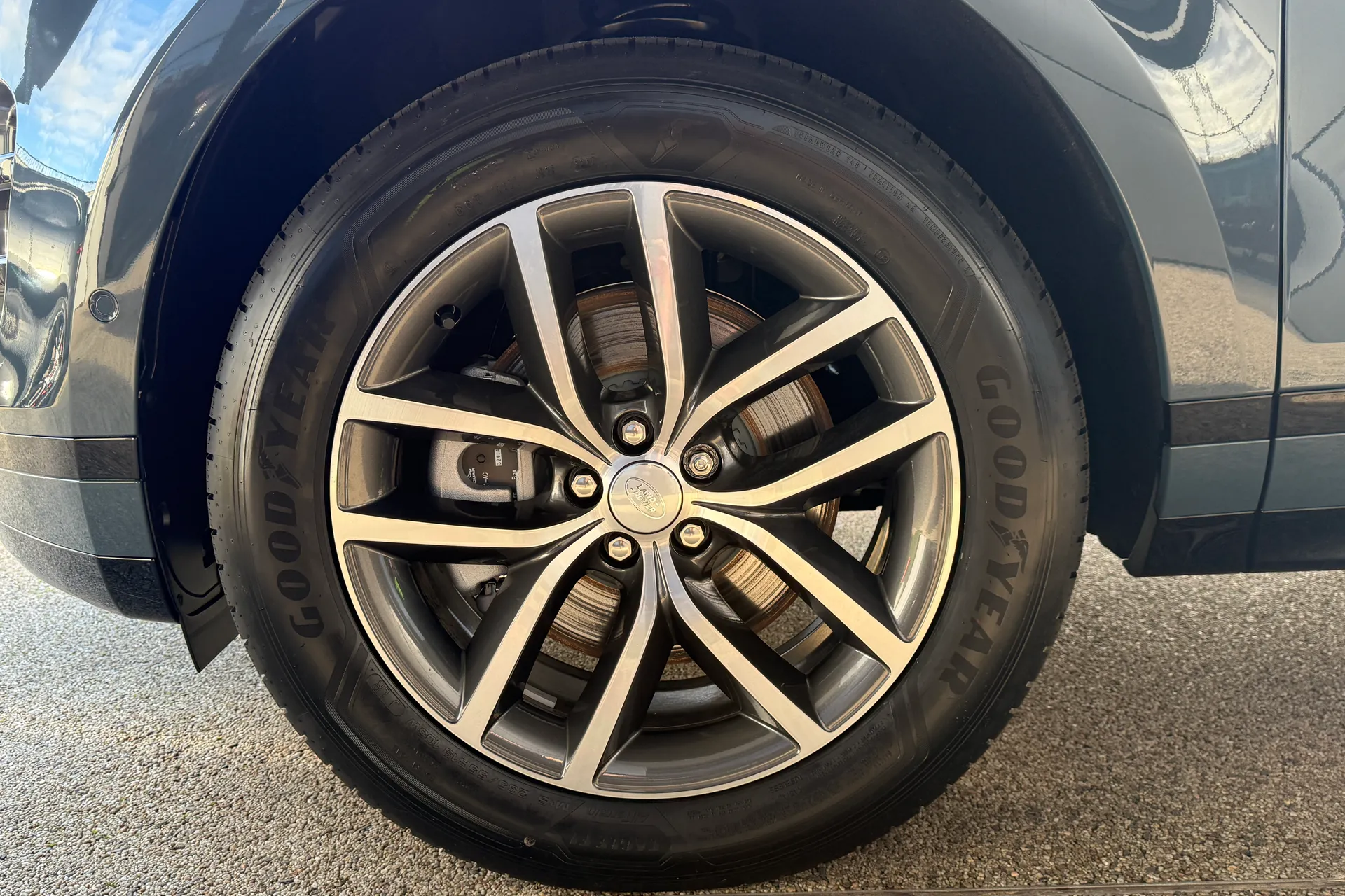 LAND ROVER RANGE ROVER EVOQUE thumbnail image number 19